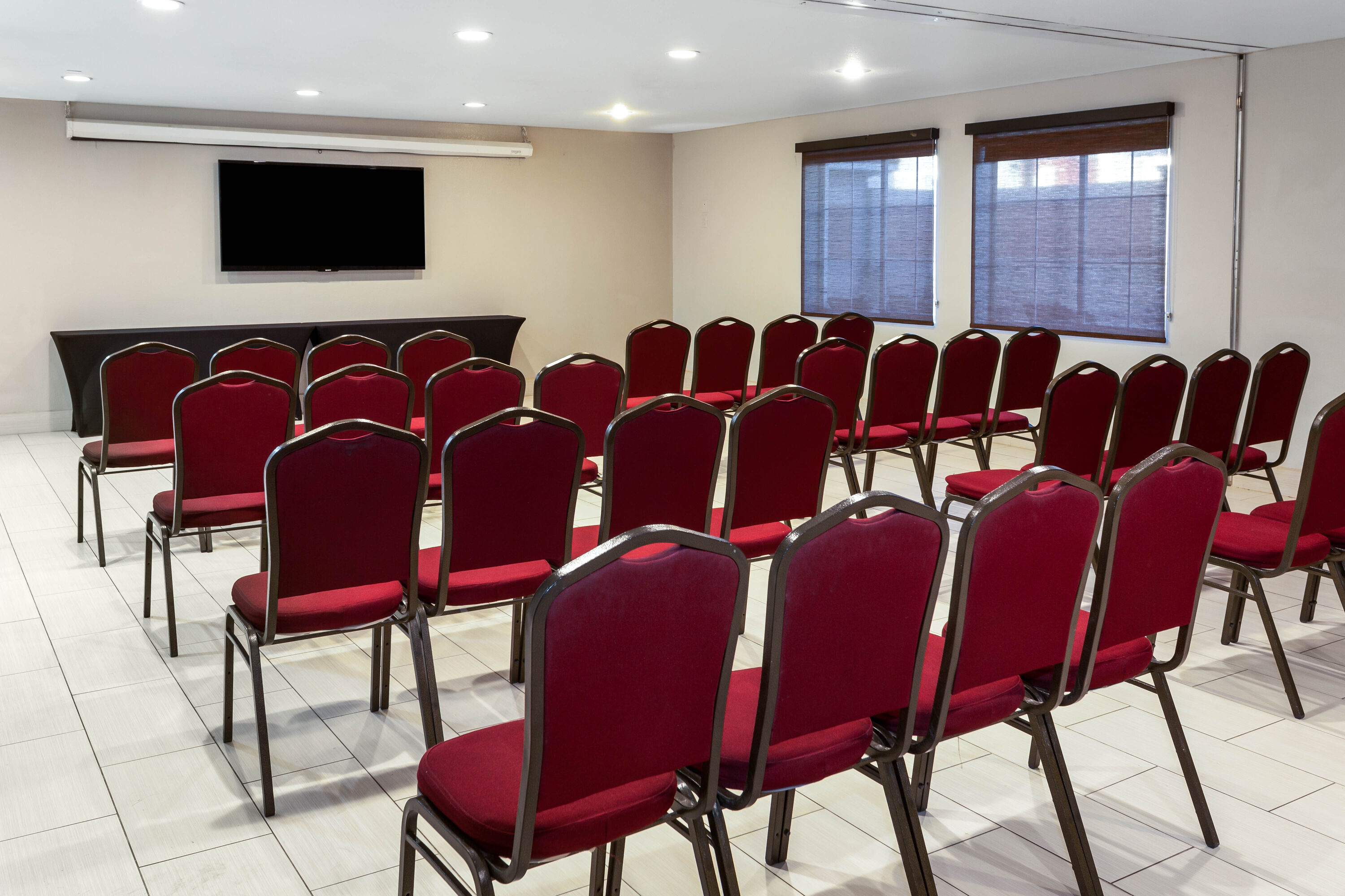 Theatre meeting room at La Quinta Inn & Suites by Wyndham Laredo Airport in Laredo, Texas