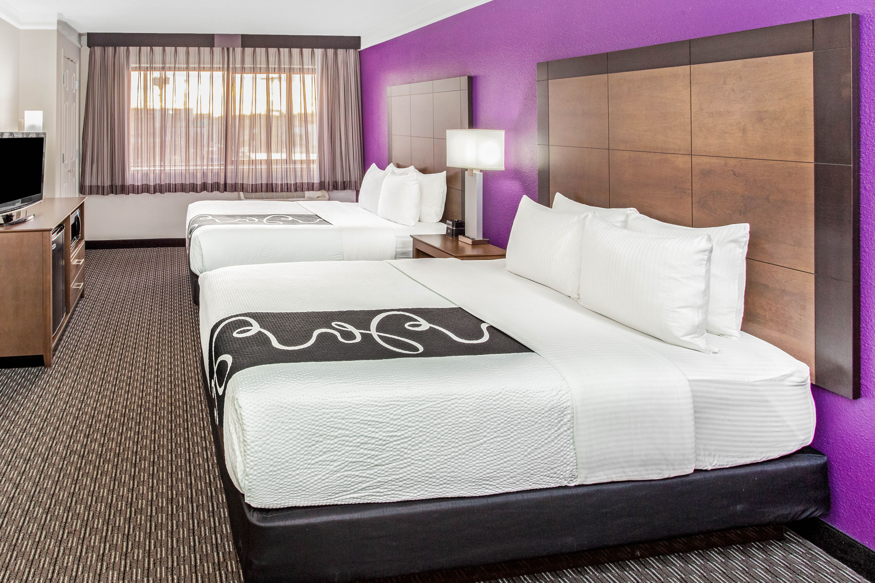 Guest room at the La Quinta Inn & Suites by Wyndham Lubbock West Medical Centr in Lubbock, Texas