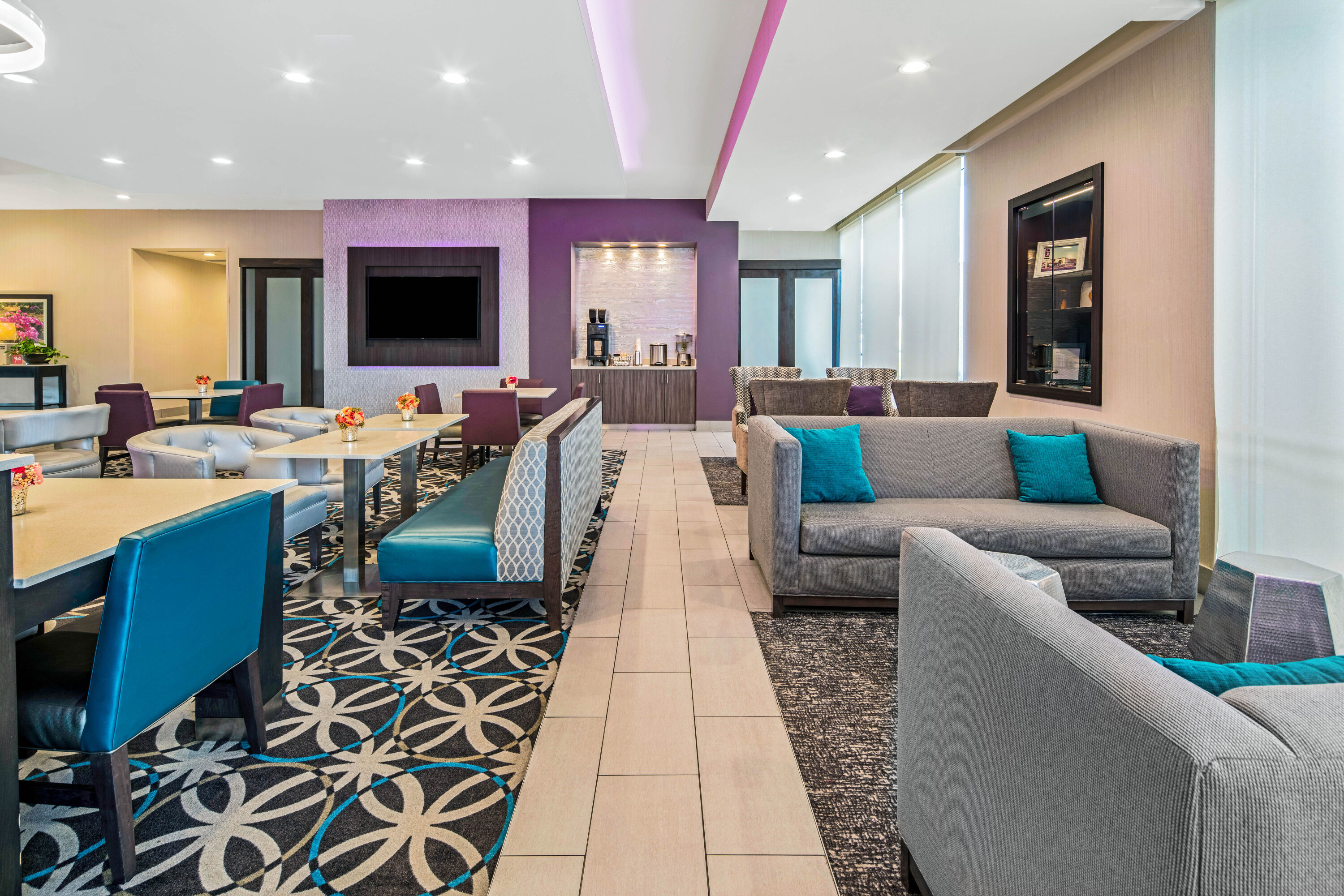 Free breakfast at La Quinta Inn & Suites by Wyndham McAllen La Plaza Mall in McAllen, Texas