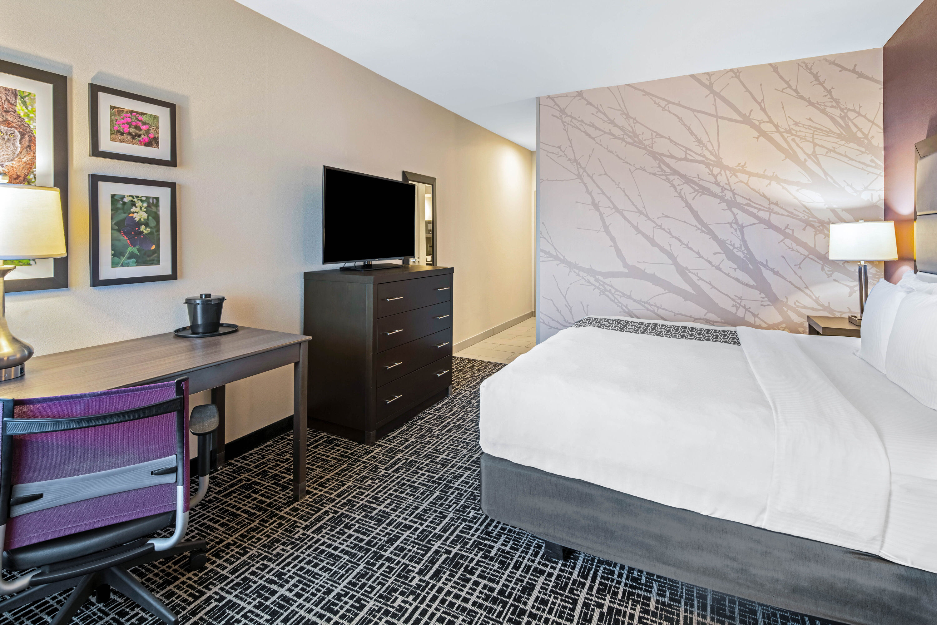 Guest room at the La Quinta Inn & Suites by Wyndham McAllen La Plaza Mall in McAllen, Texas