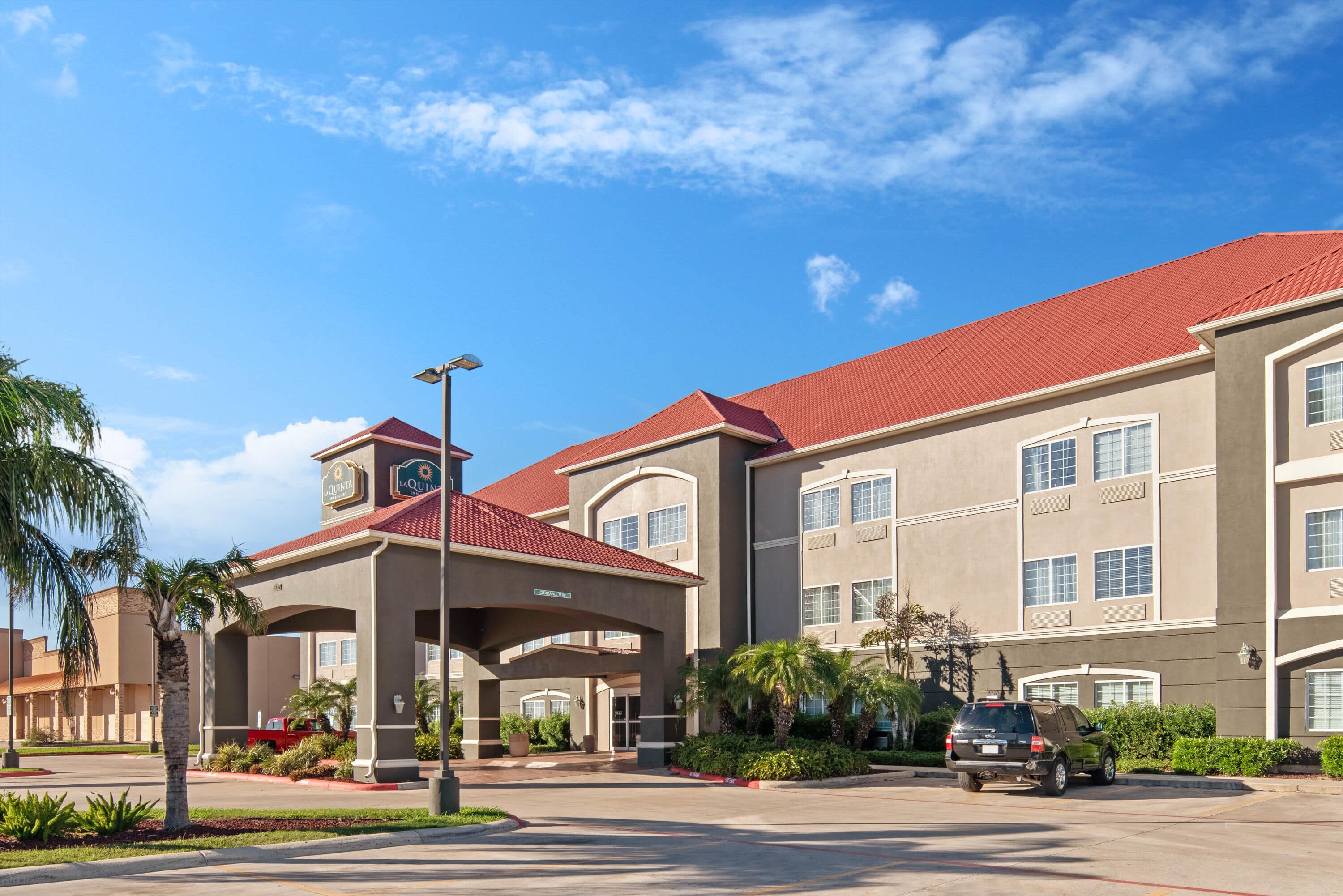 La Quinta Inn & Suites by Wyndham Mercedes Mercedes, TX Hotels