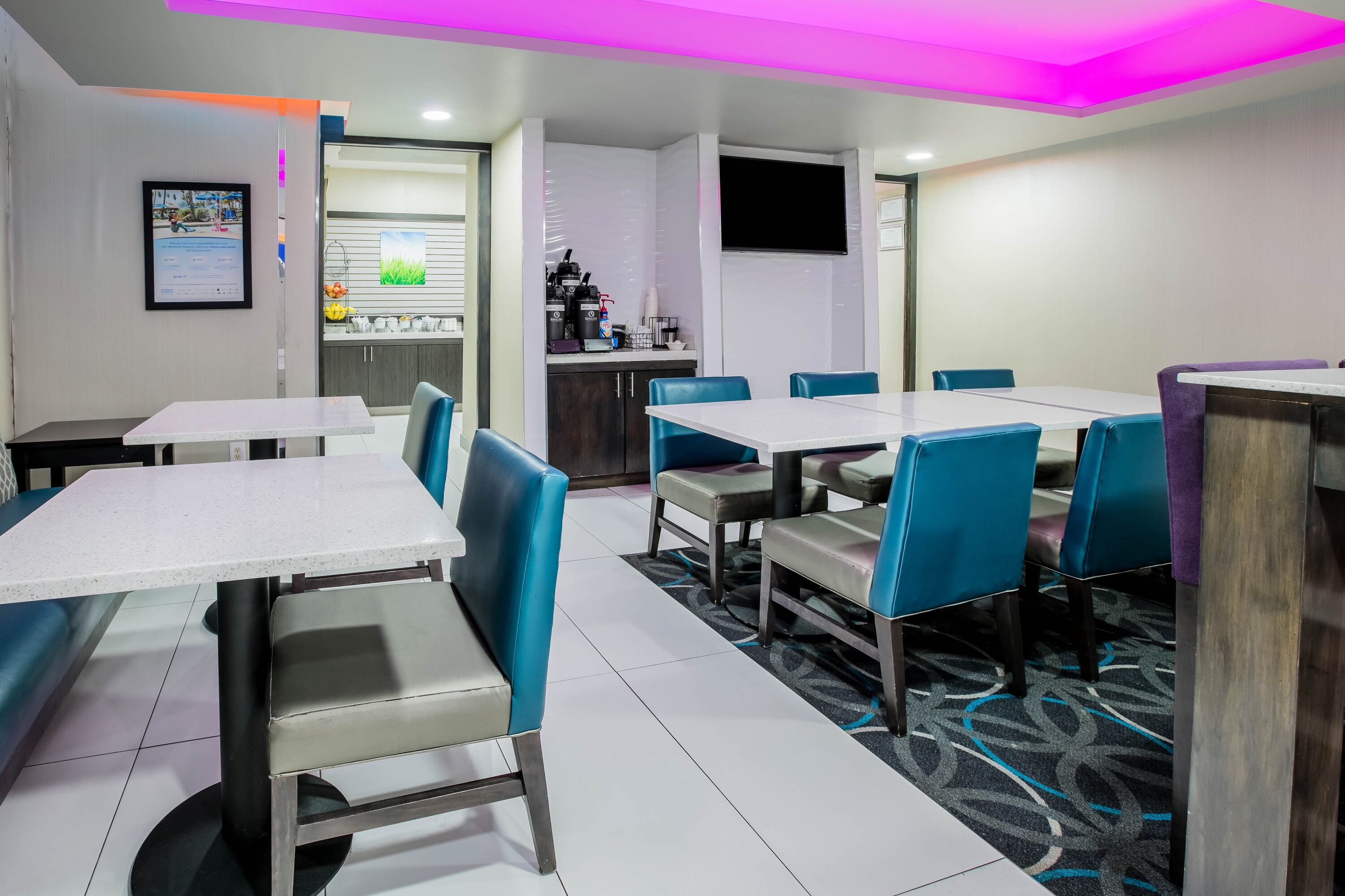 Free breakfast at La Quinta Inn & Suites by Wyndham Dallas Mesquite in Mesquite, Texas