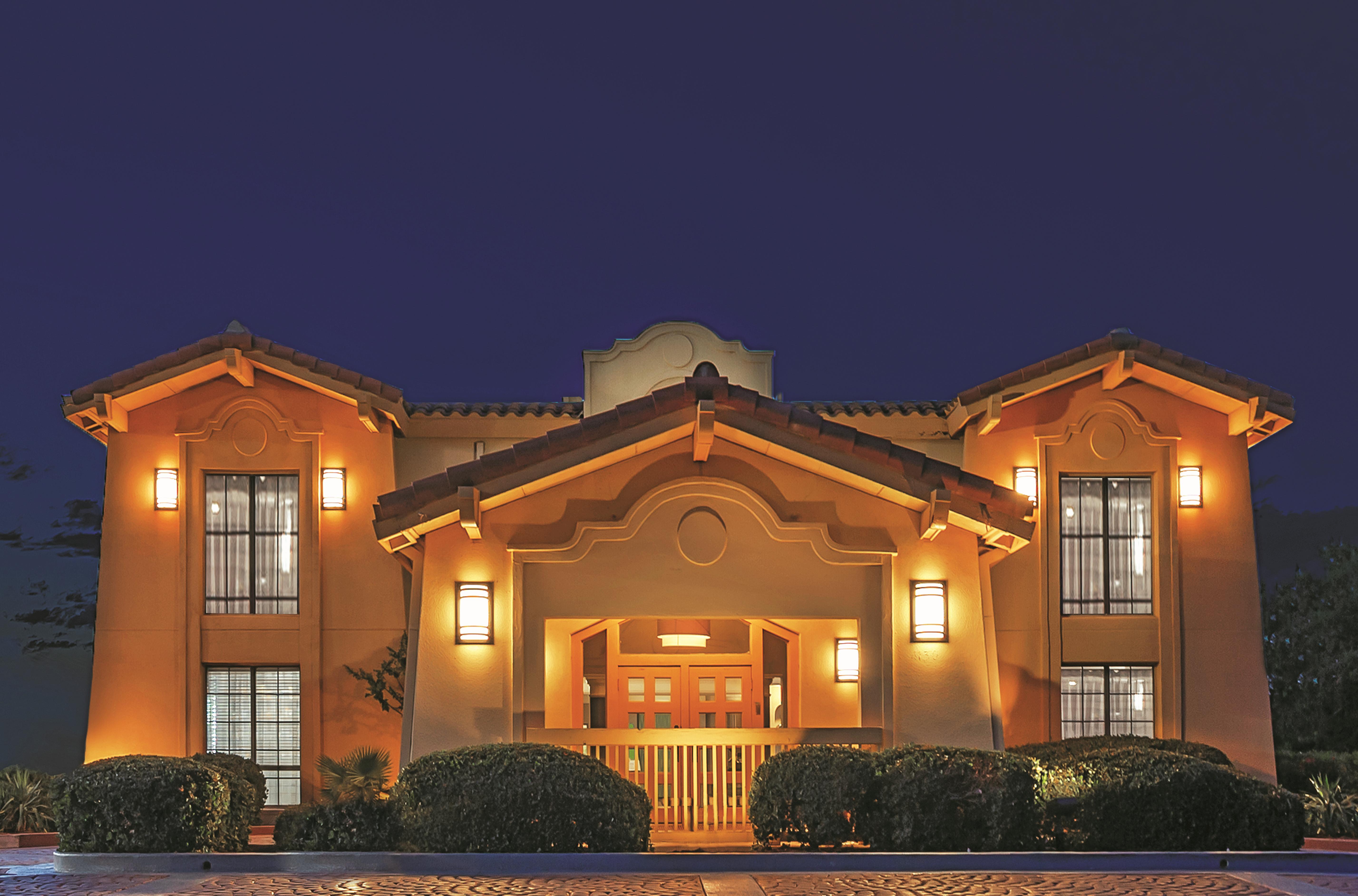 Exterior of La Quinta Inn by Wyndham Midland hotel in Midland, Texas