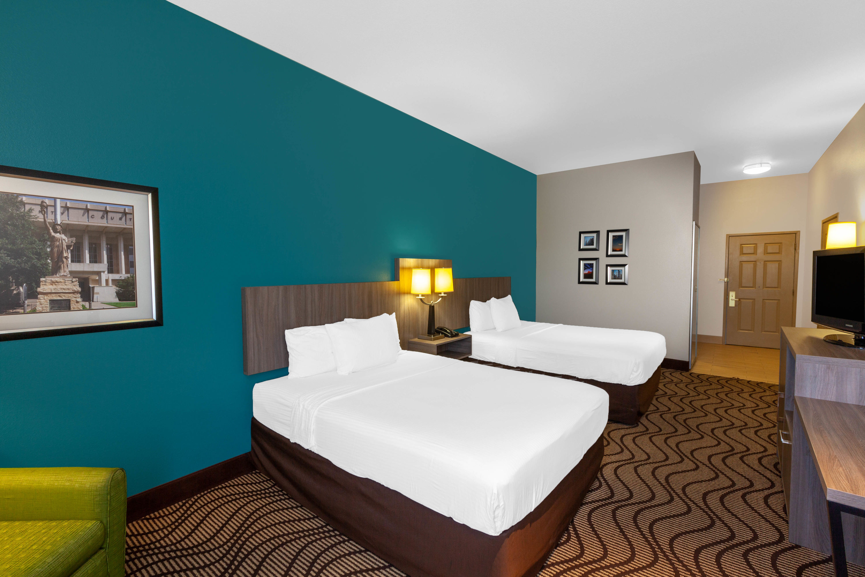 La Quinta Inn & Suites by Wyndham Midland North Midland, TX Hotels