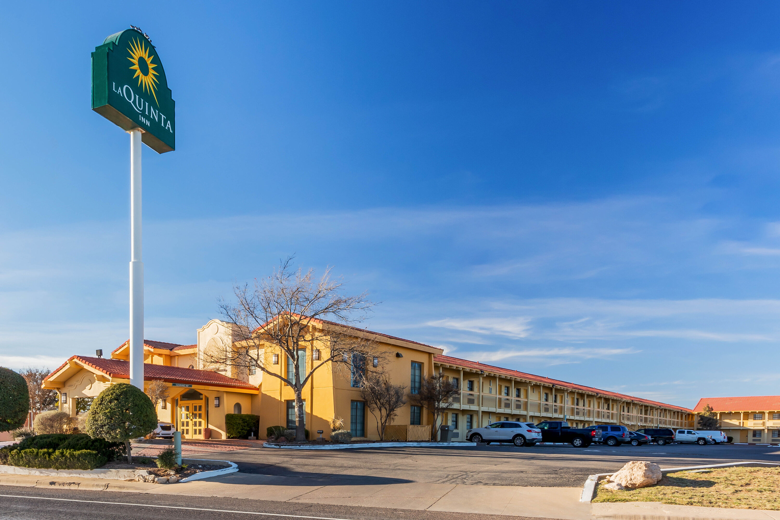 Exterior Day Image of La Quinta Inn by Wyndham Odessa hotel in Odessa, Texas