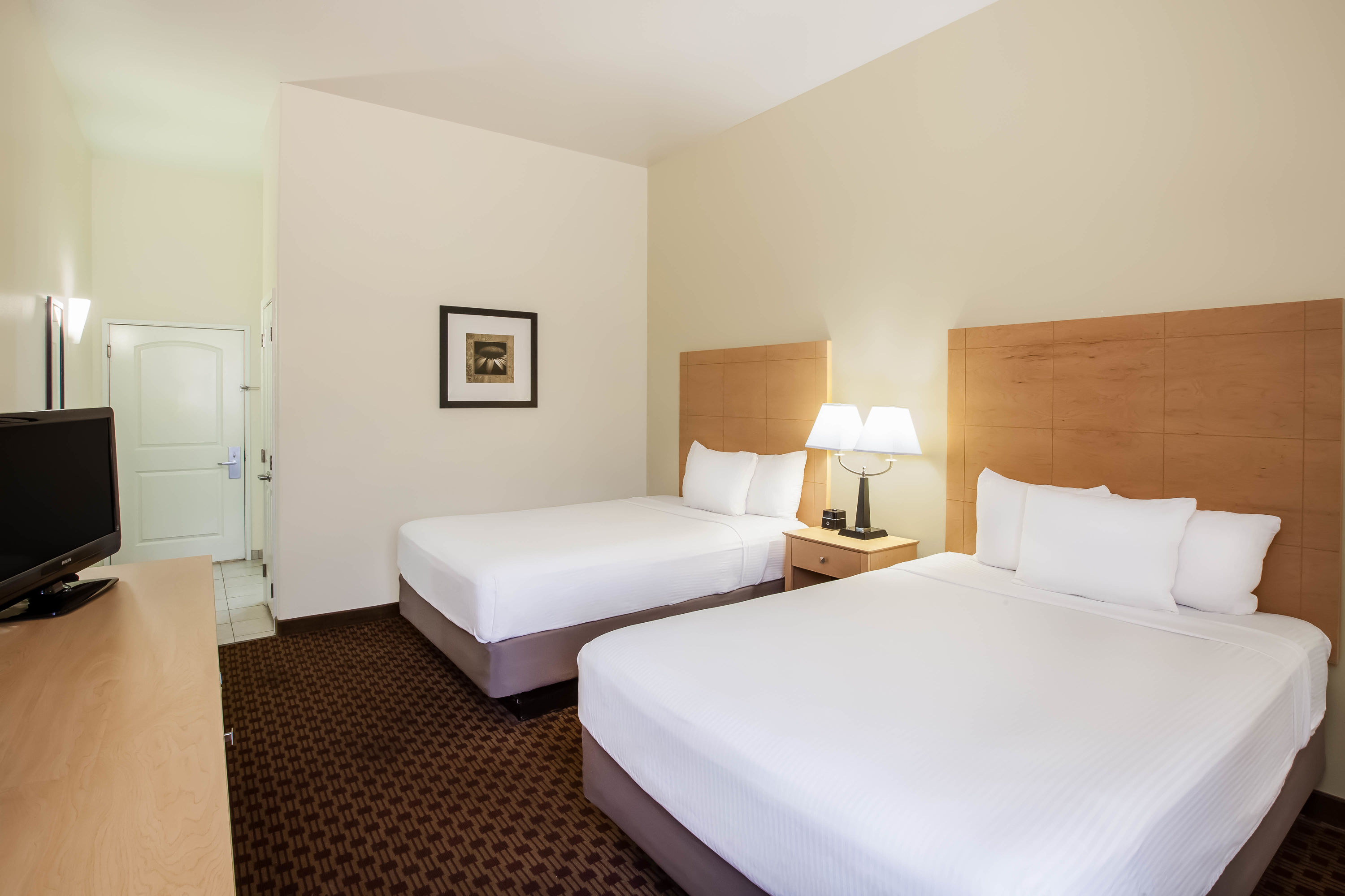 Guest room at the La Quinta Inn & Suites by Wyndham Odessa North in Odessa, Texas