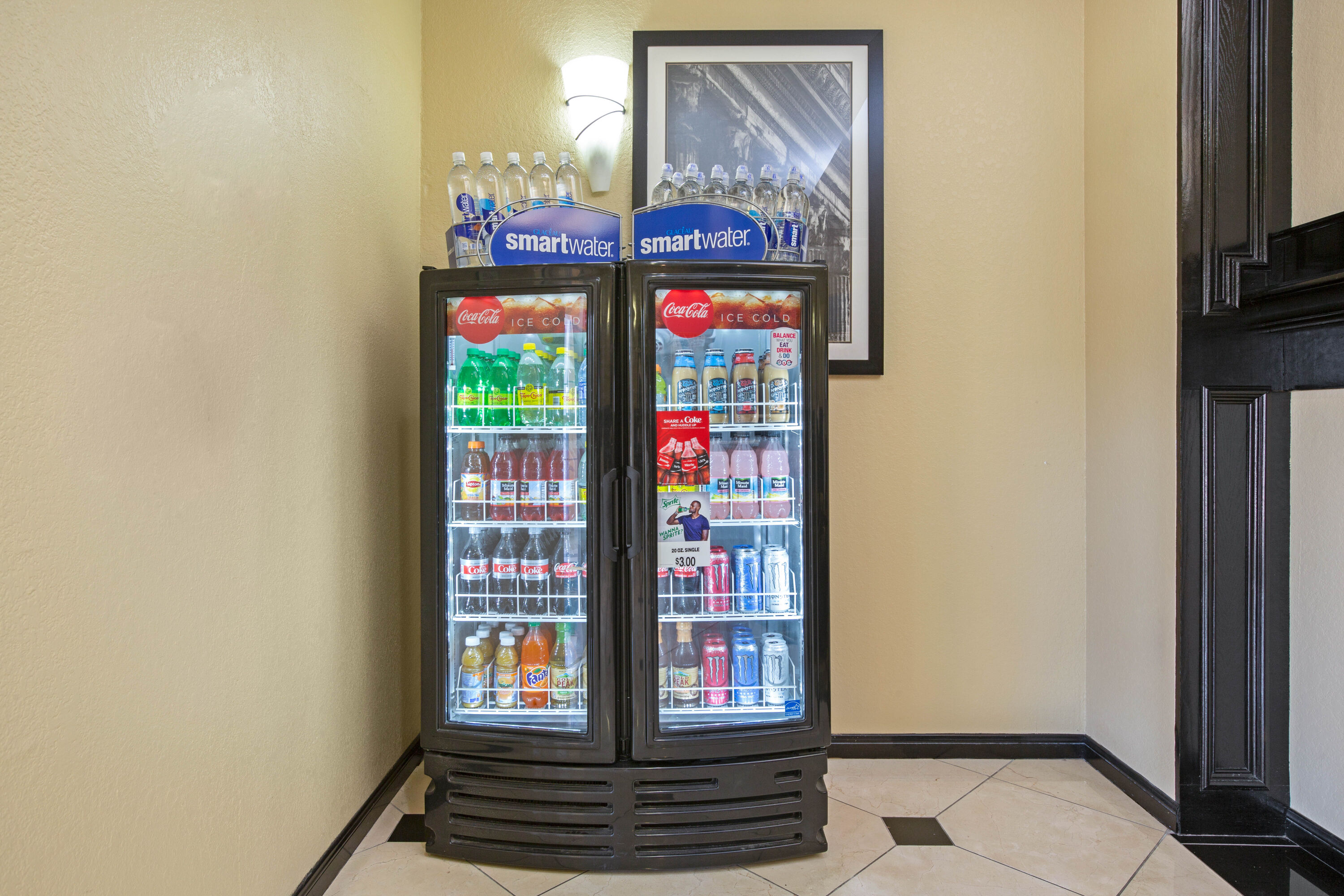 Mart at La Quinta Inn & Suites by Wyndham Pearland - Houston South in Pearland, Texas