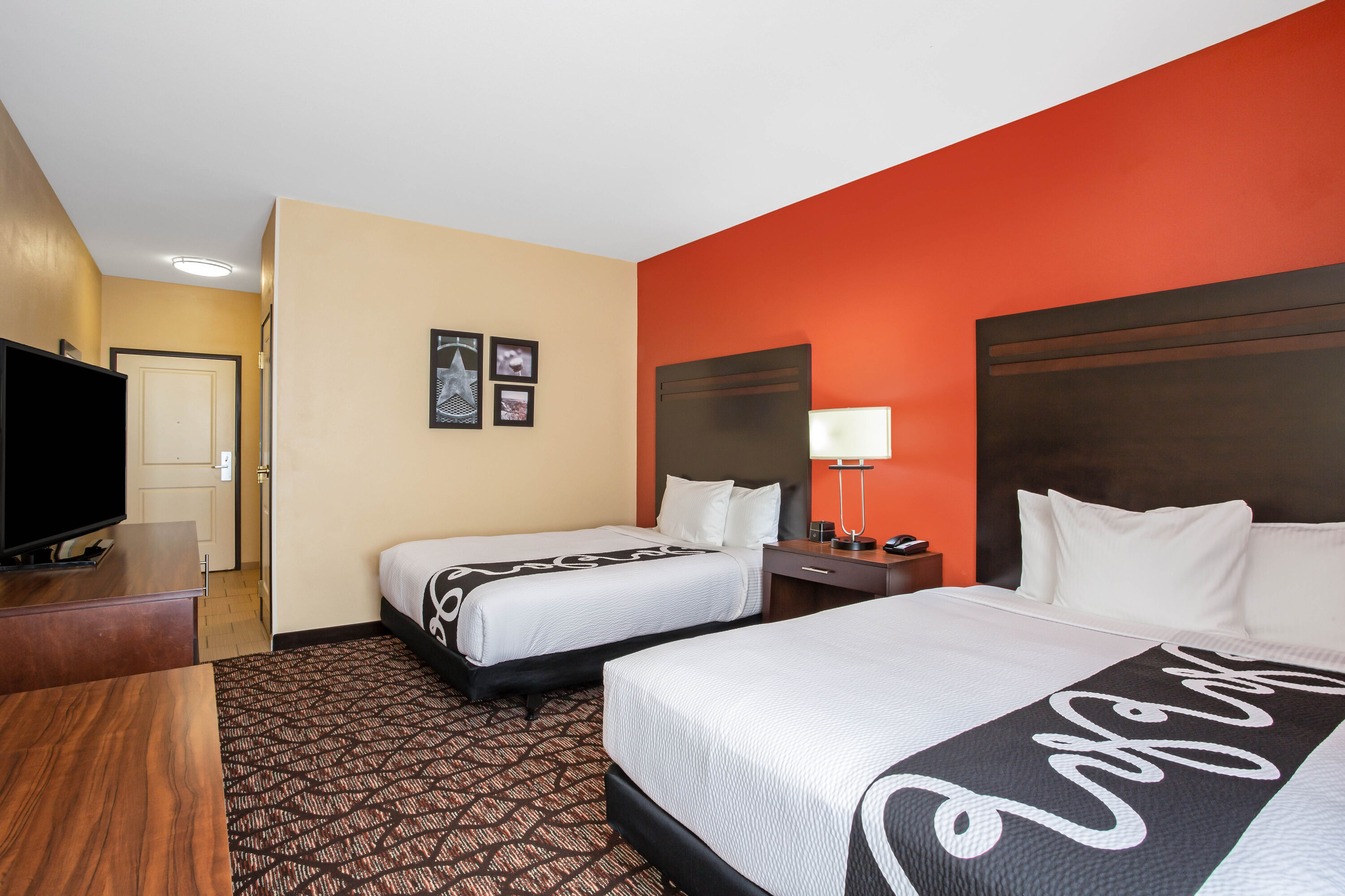 Guest room at the La Quinta Inn & Suites by Wyndham Pecos in Pecos, Texas