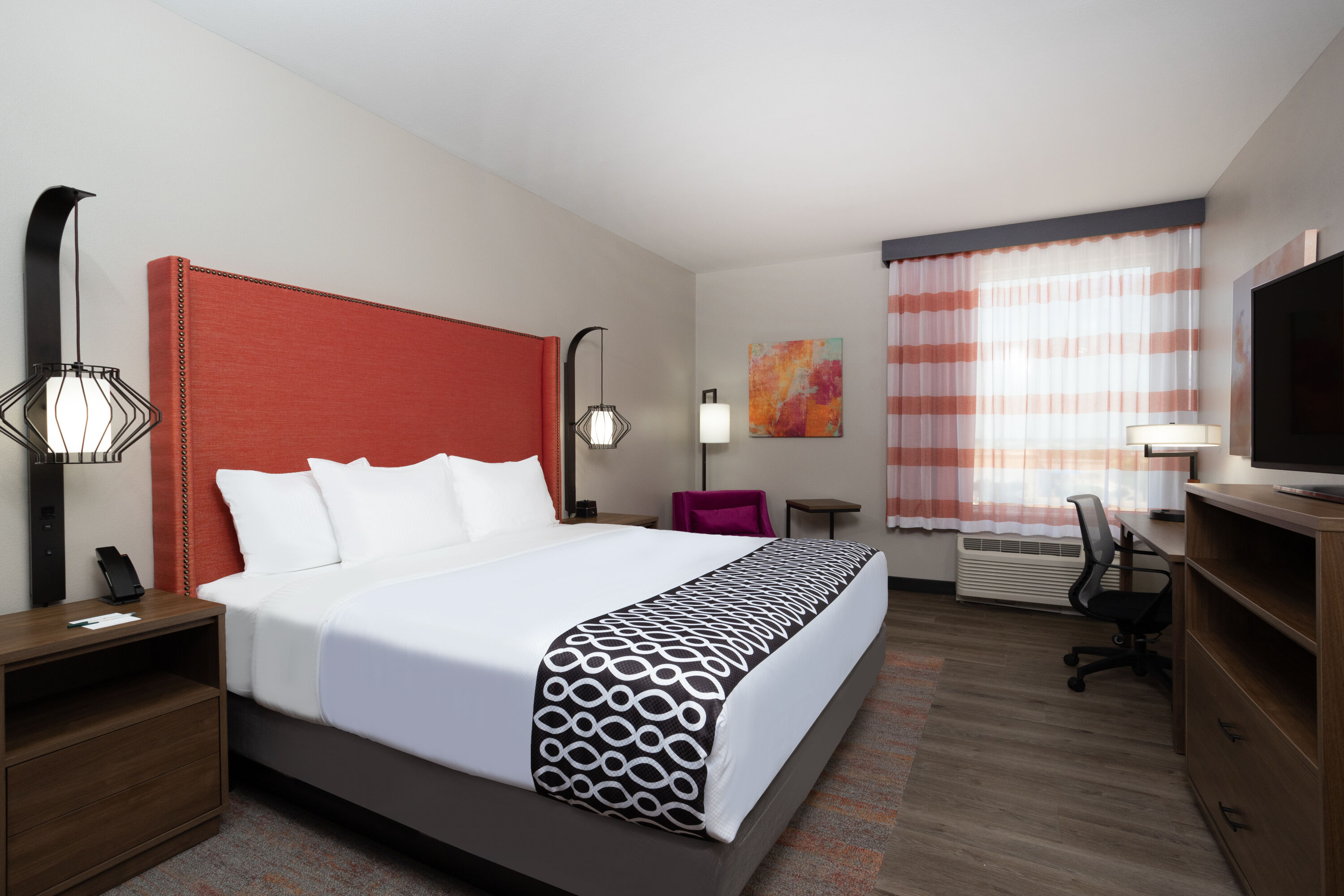Guest room at the La Quinta Inn & Suites by Wyndham Pflugerville in Pflugerville, Texas