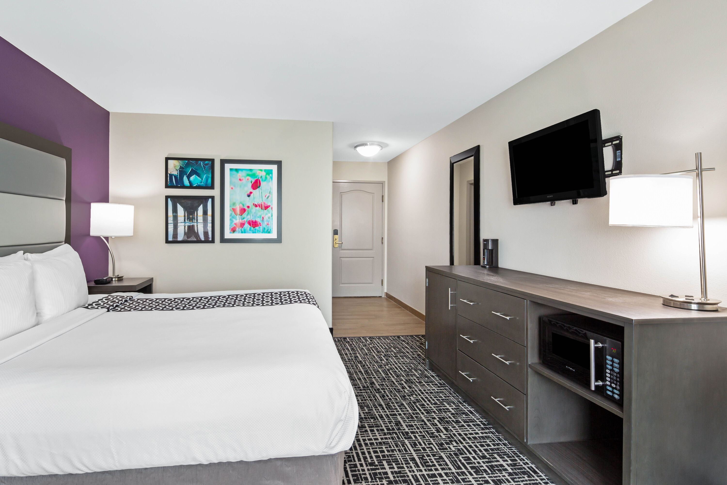 Guest room at the La Quinta Inn & Suites by Wyndham Pharr North McAllen in Pharr, Texas
