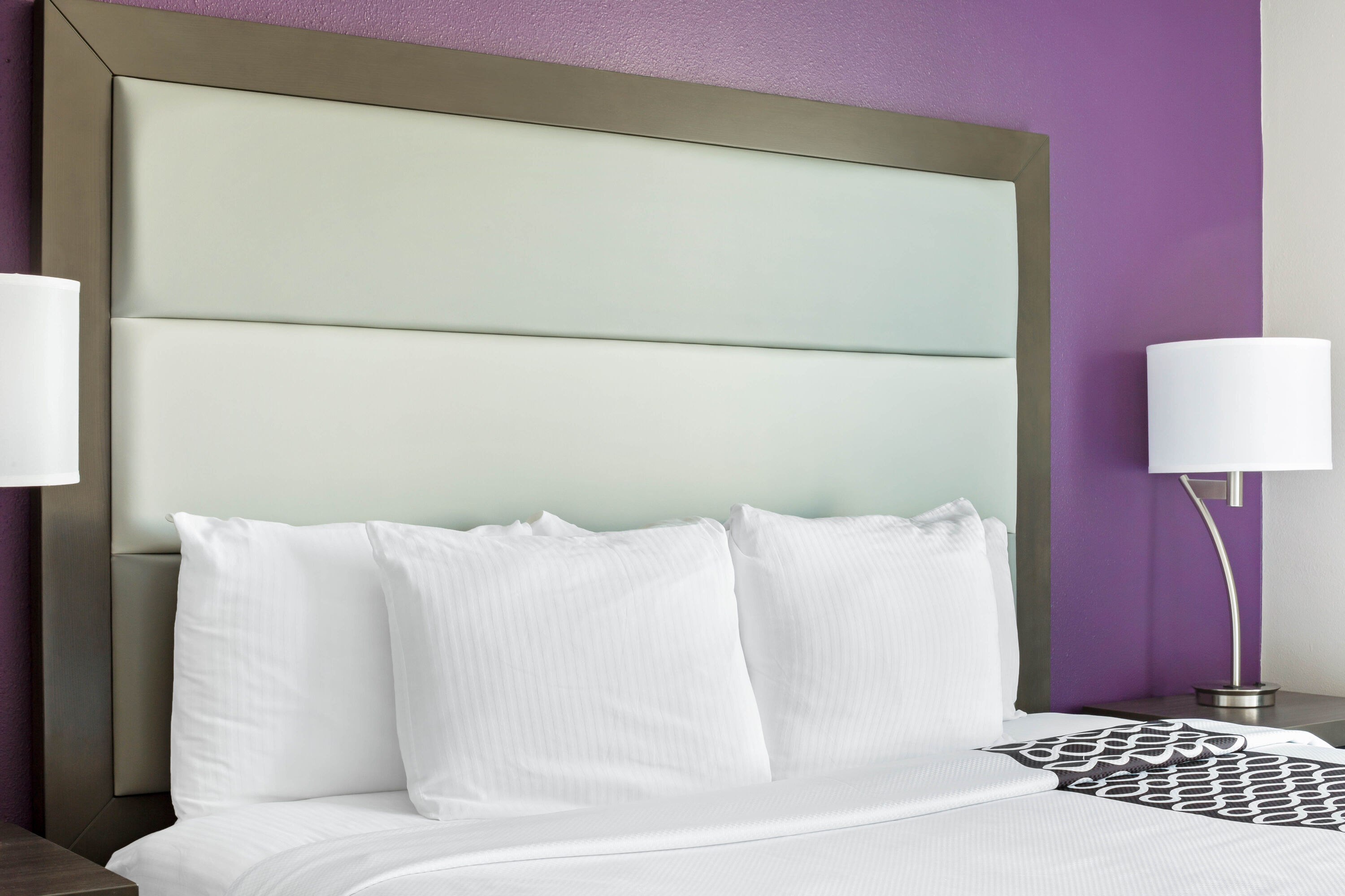 Guest room feature at the La Quinta Inn & Suites by Wyndham Pharr North McAllen in Pharr, Texas