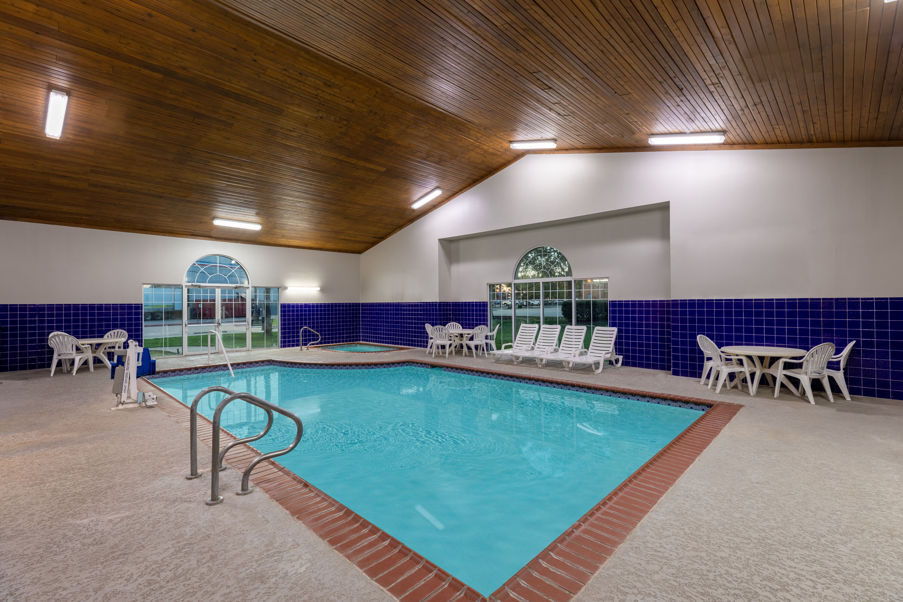 Indoor pool at the La Quinta Inn & Suites by Wyndham Rockwall in Rockwall, Texas