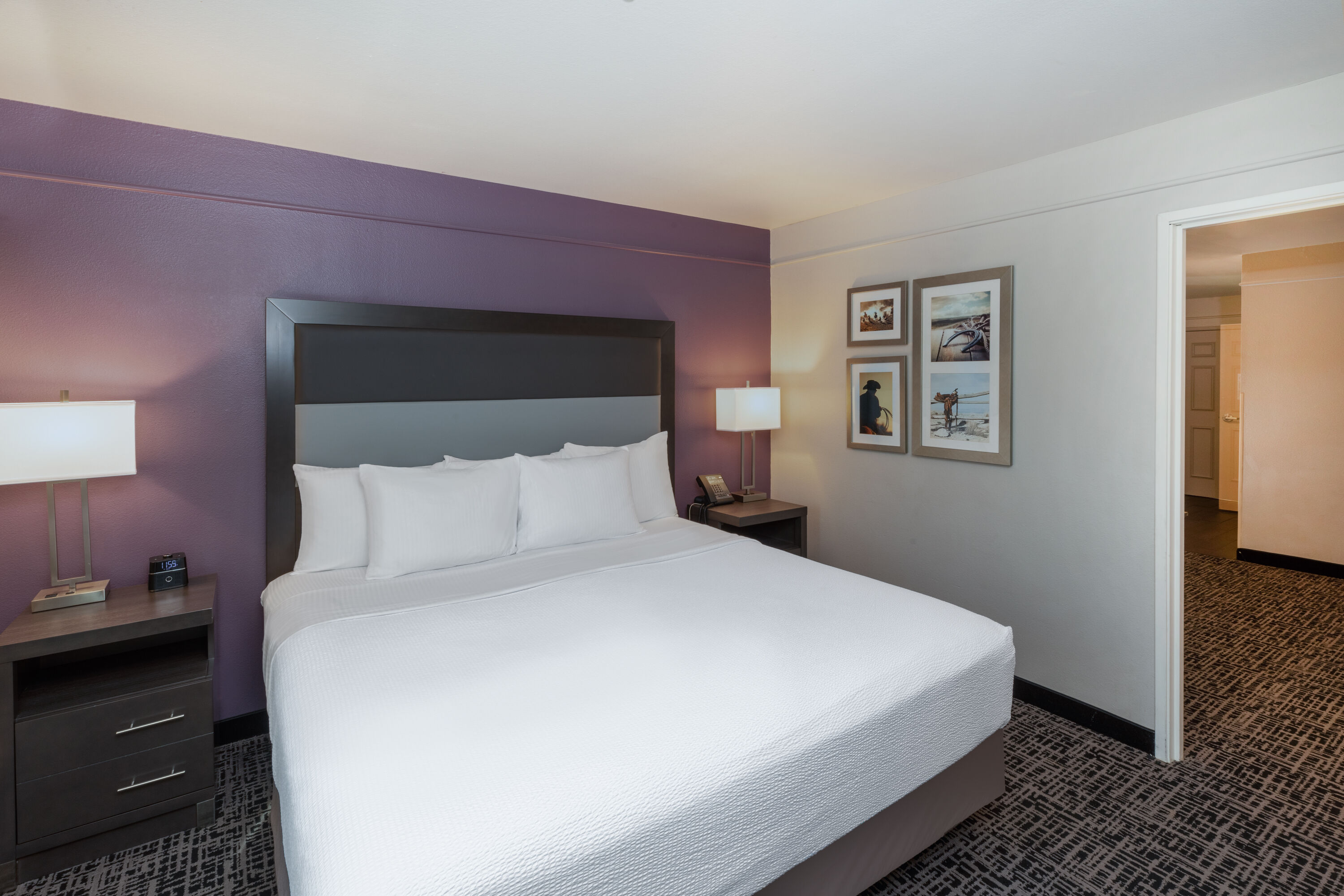 La Quinta Inn & Suites by Wyndham Rockwall suite in Rockwall, Texas