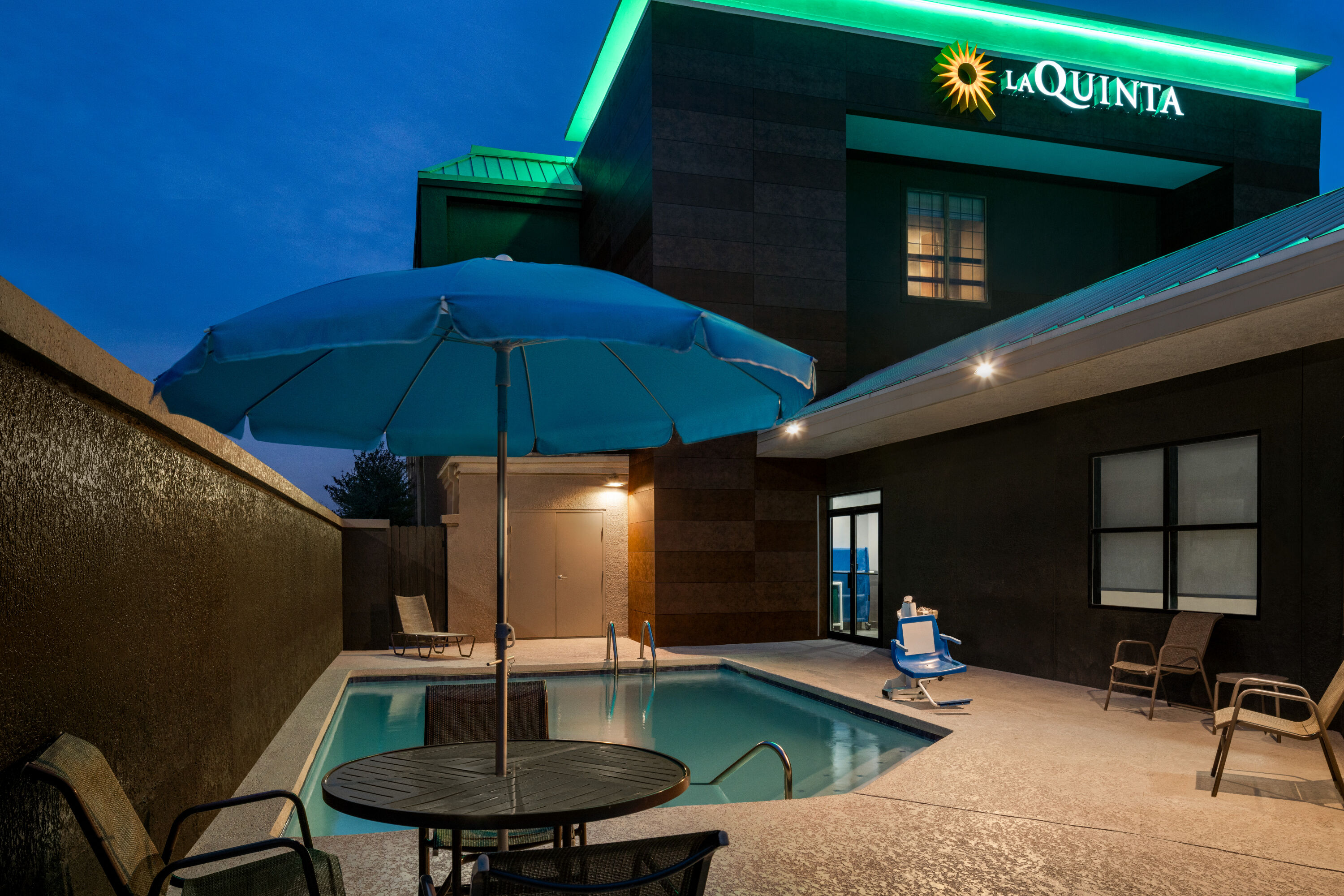 Family pool at the La Quinta Inn & Suites by Wyndham Round Rock North in Round Rock, Texas