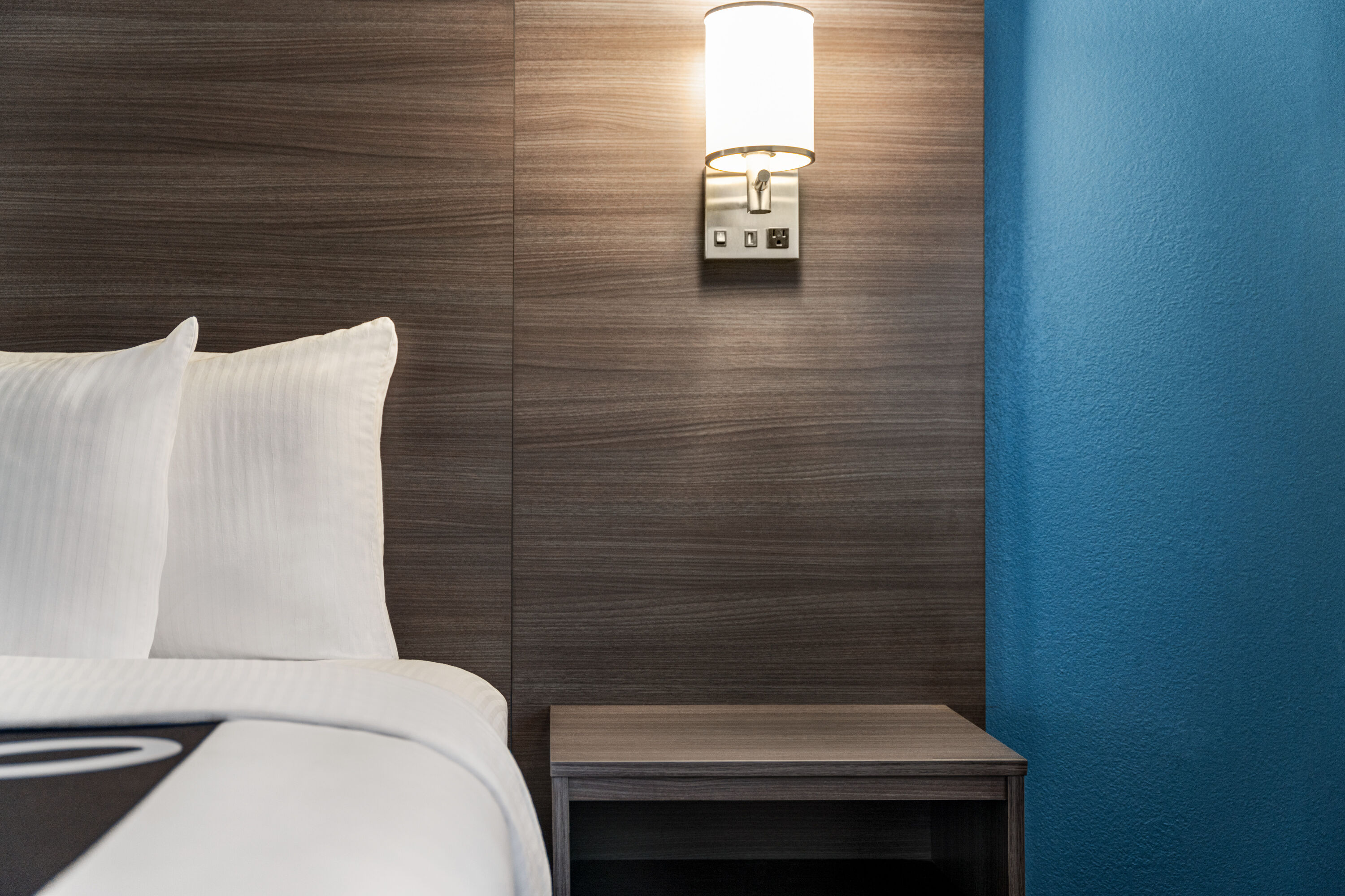 Guest room at the La Quinta Inn & Suites by Wyndham Round Rock North in Round Rock, Texas