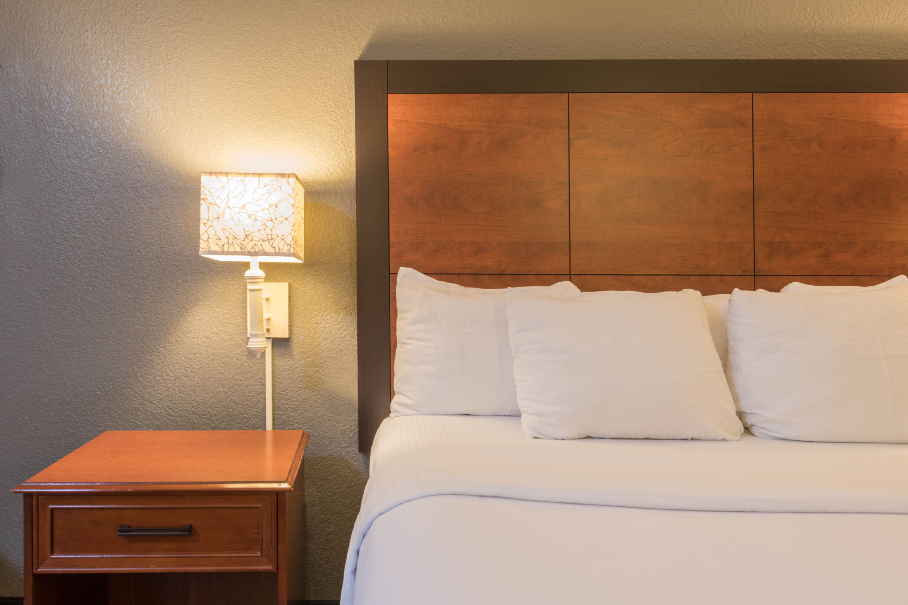 Guest room feature at the La Quinta Inn & Suites by Wyndham San Antonio Riverwalk in San Antonio, Texas