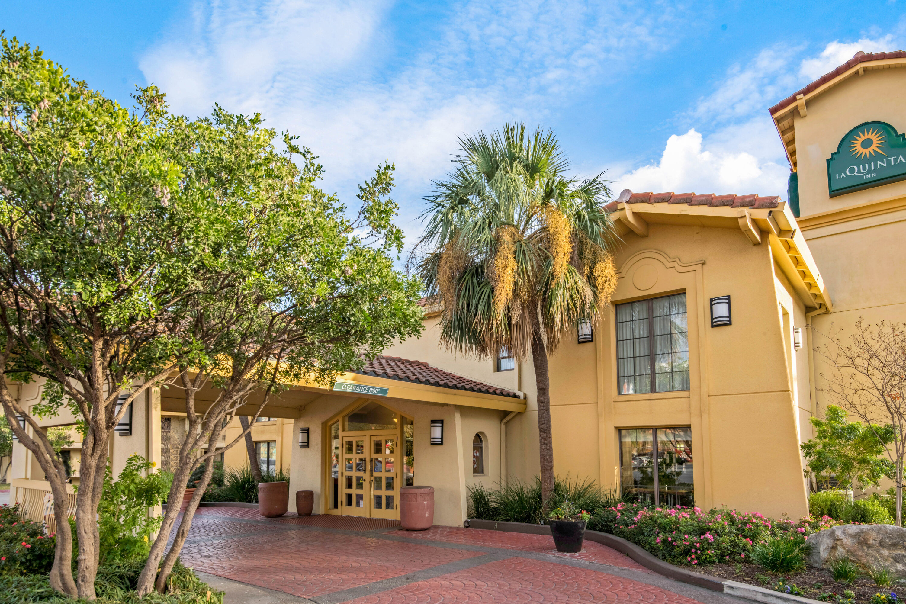 La Quinta Inn by Wyndham San Antonio Market Square San Antonio, TX Hotels