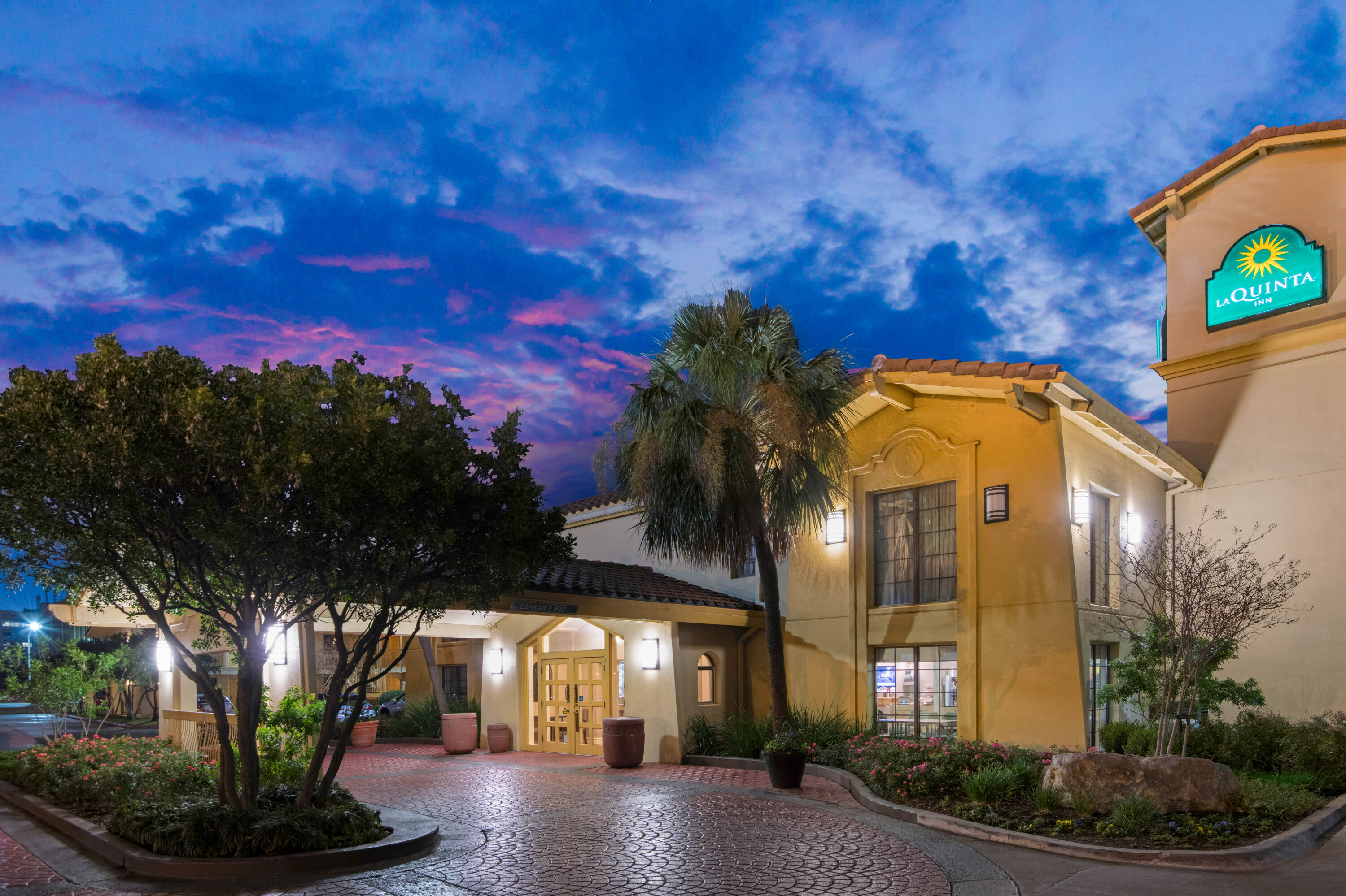 La Quinta Inn by Wyndham San Antonio Market Square San Antonio, TX Hotels