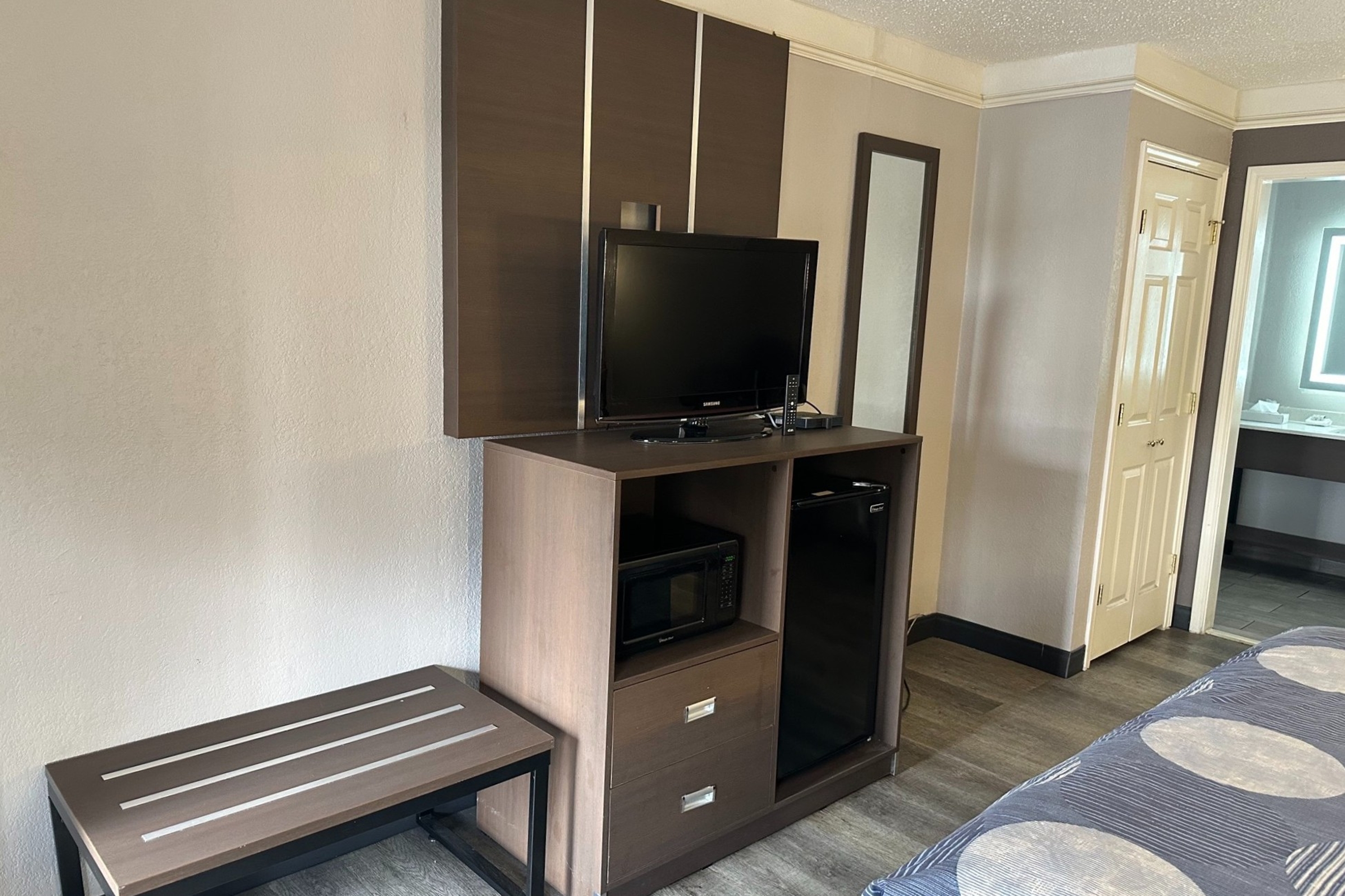 Guest room at the La Quinta Inn By Wyndham IH-10 West San Antonio TX in San Antonio, Texas