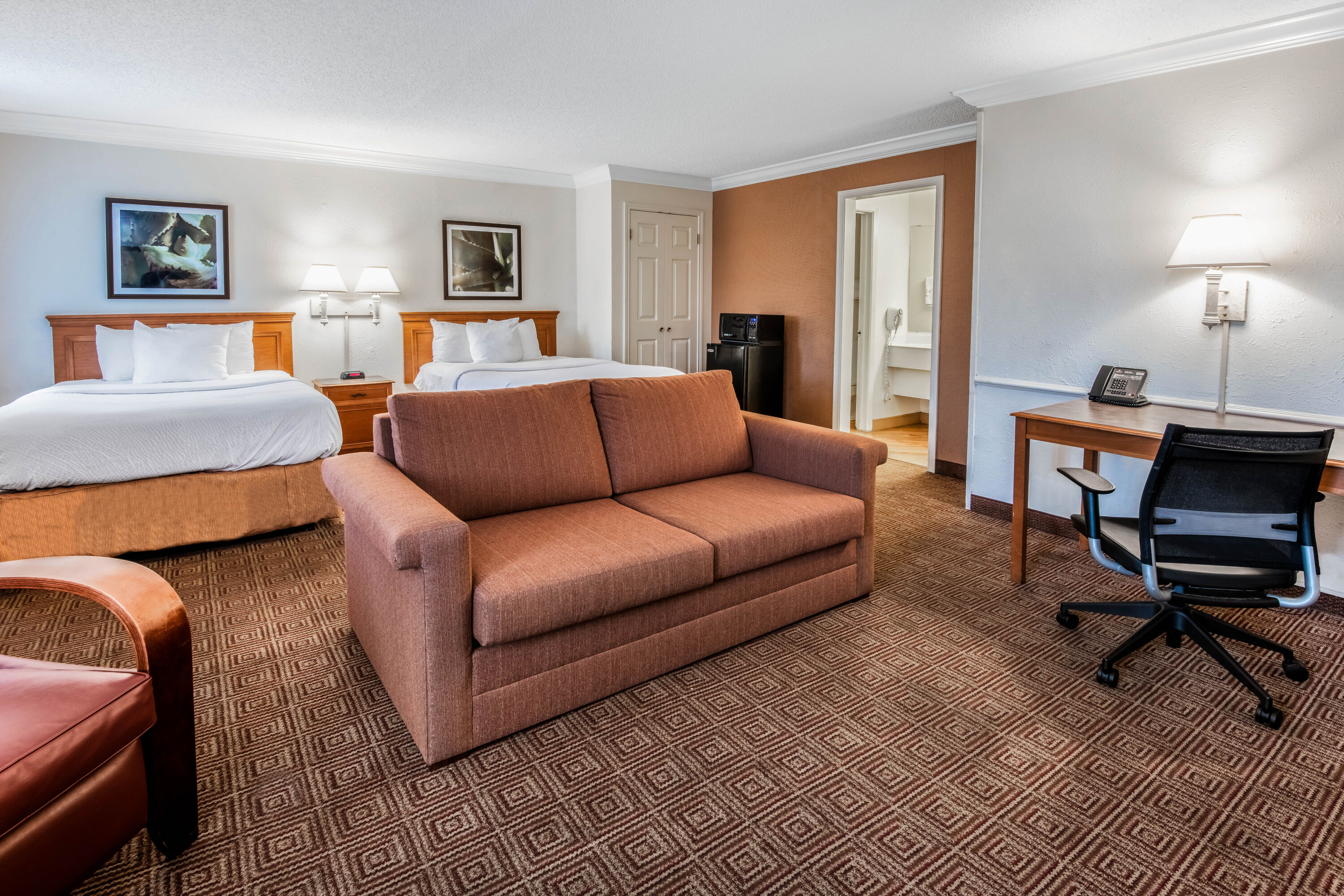 La Quinta Inn By Wyndham IH-10 West San Antonio TX suite in San Antonio, Texas