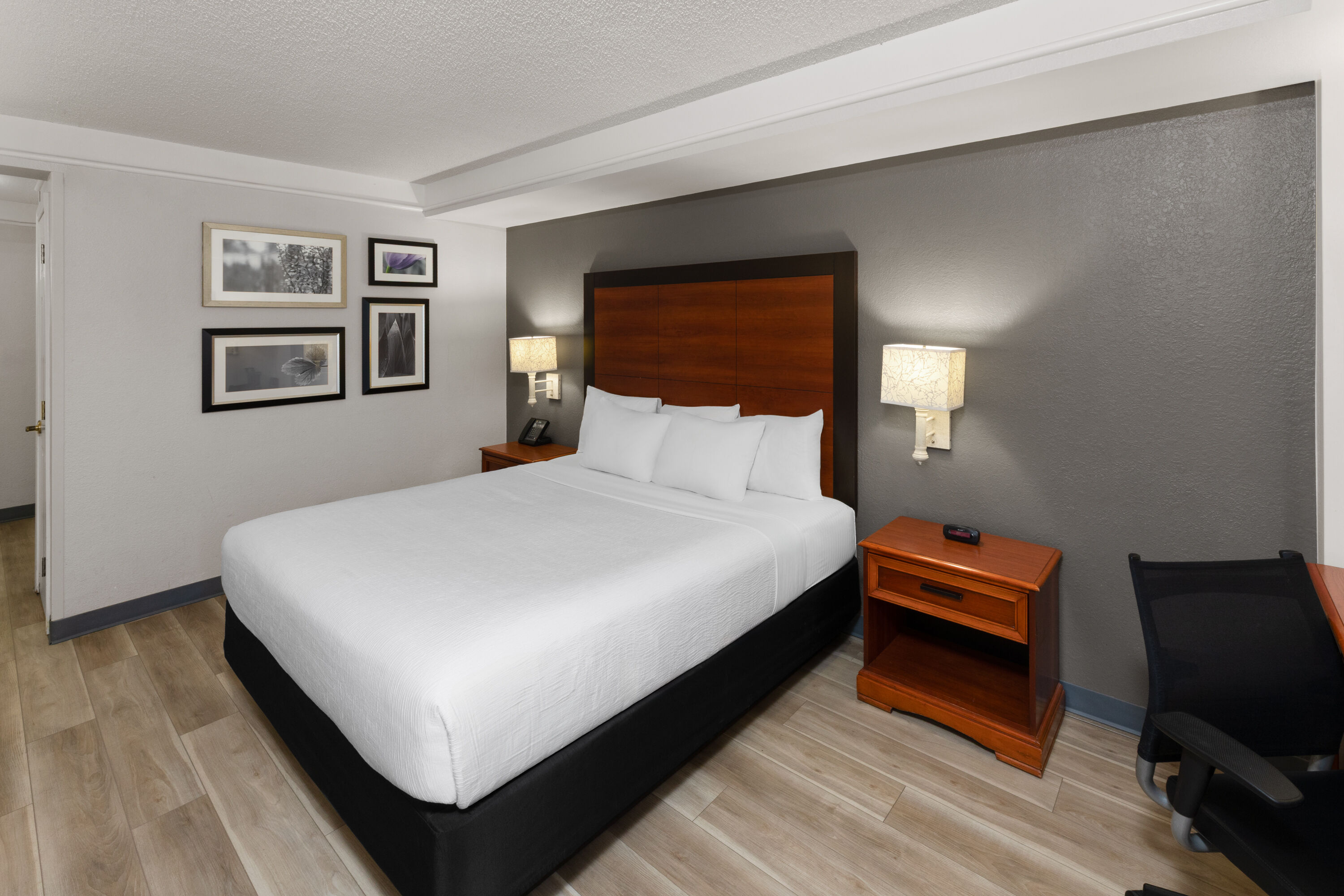 Guest room at the La Quinta Inn & Suites by Wyndham San Antonio Airport in San Antonio, Texas