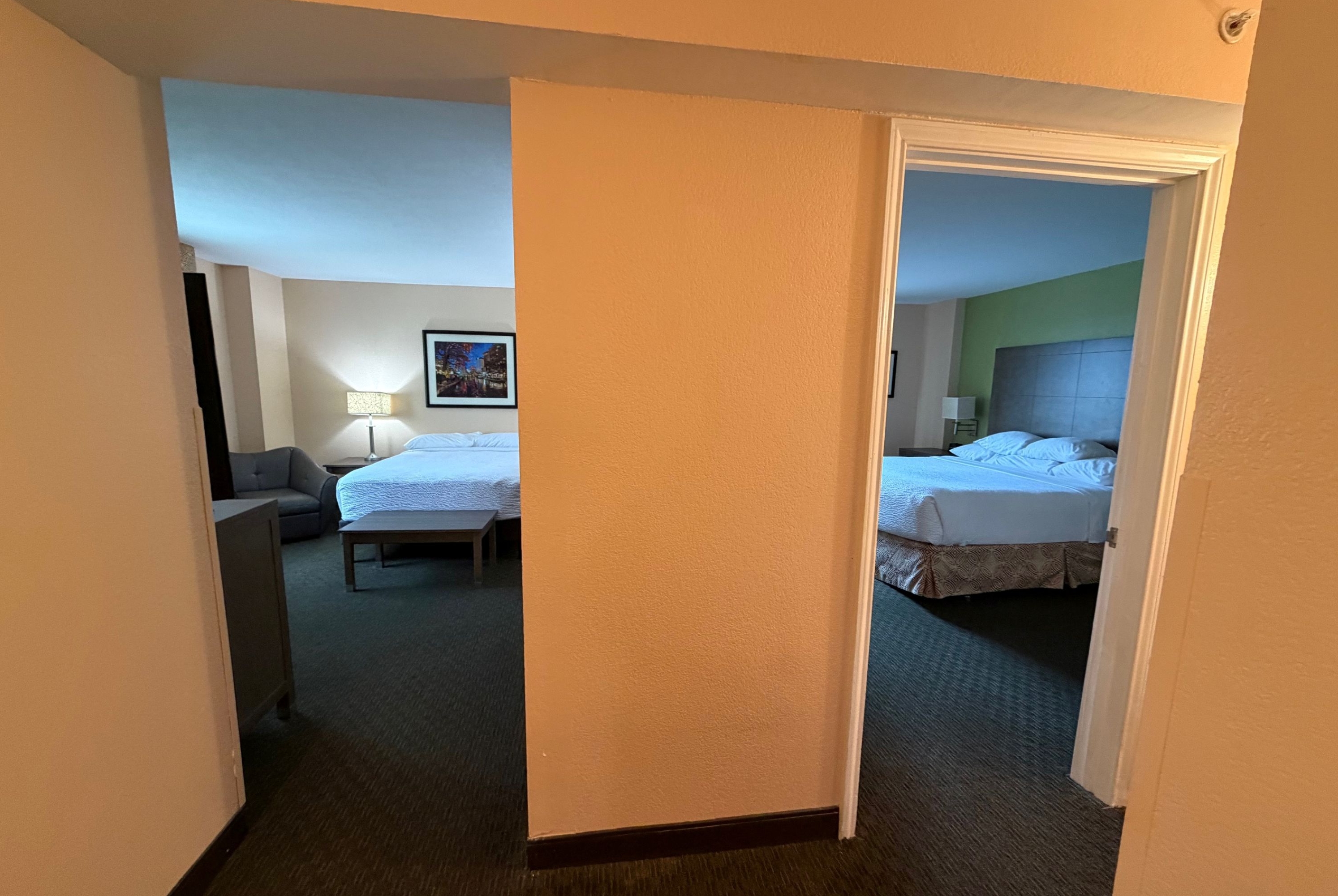 King bed guest room at the La Quinta Inn & Suites by Wyndham San Antonio Medical Ctr NW in San Antonio, Texas