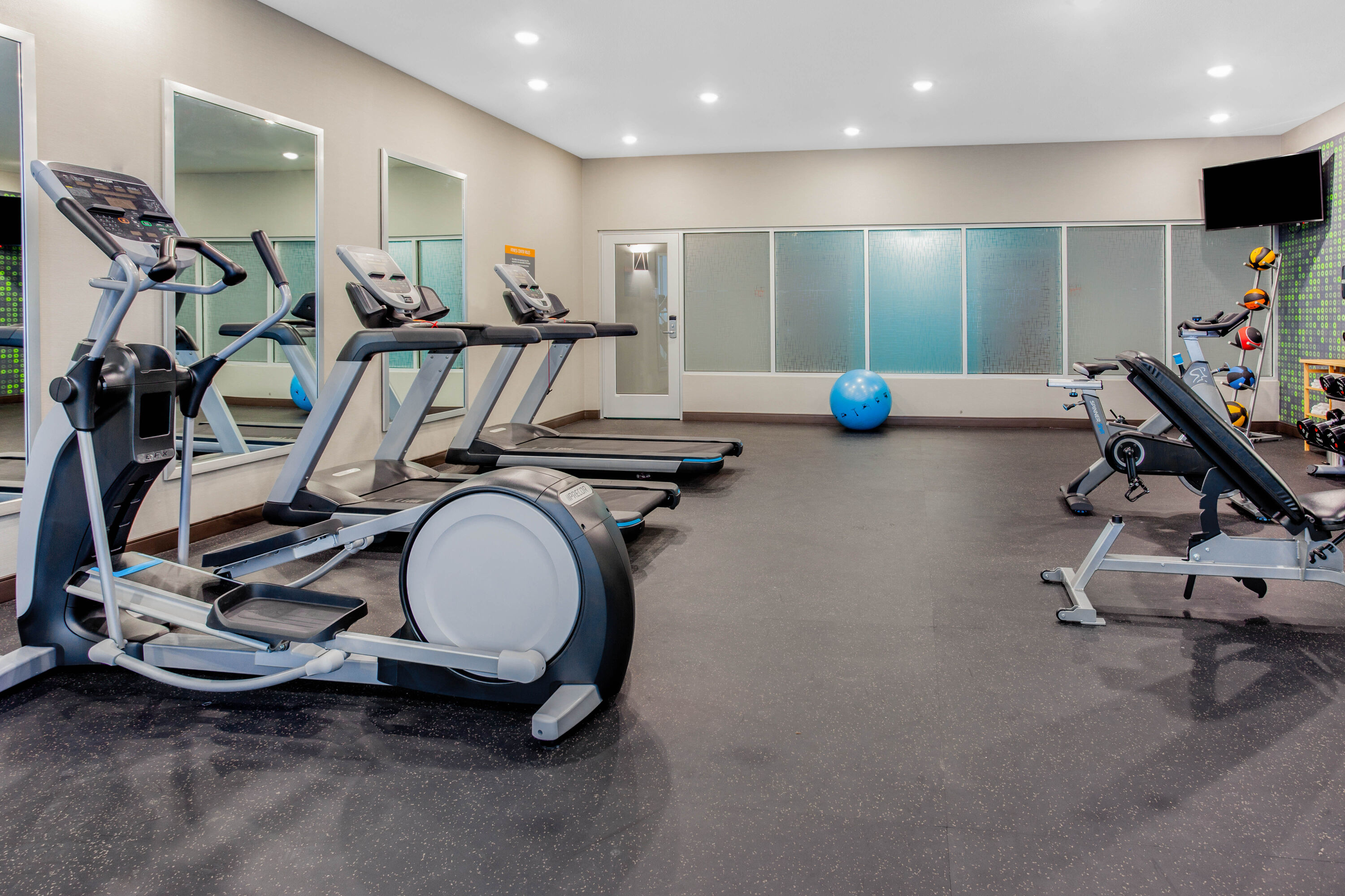 Fitness room at La Quinta Inn & Suites by Wyndham San Antonio Alamo City in San Antonio, Texas