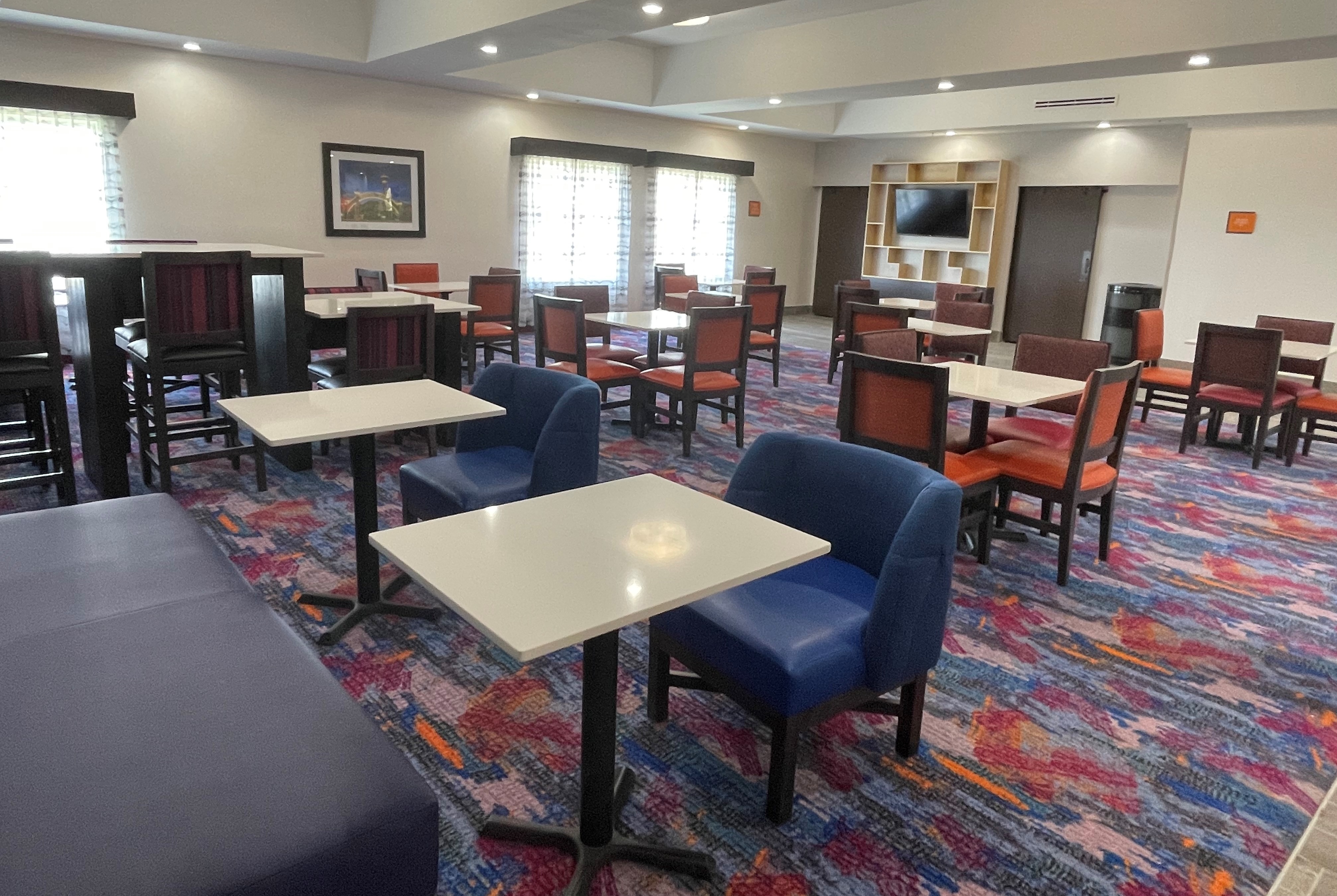 Free breakfast at La Quinta Inn & Suites by Wyndham Schertz in Schertz, Texas