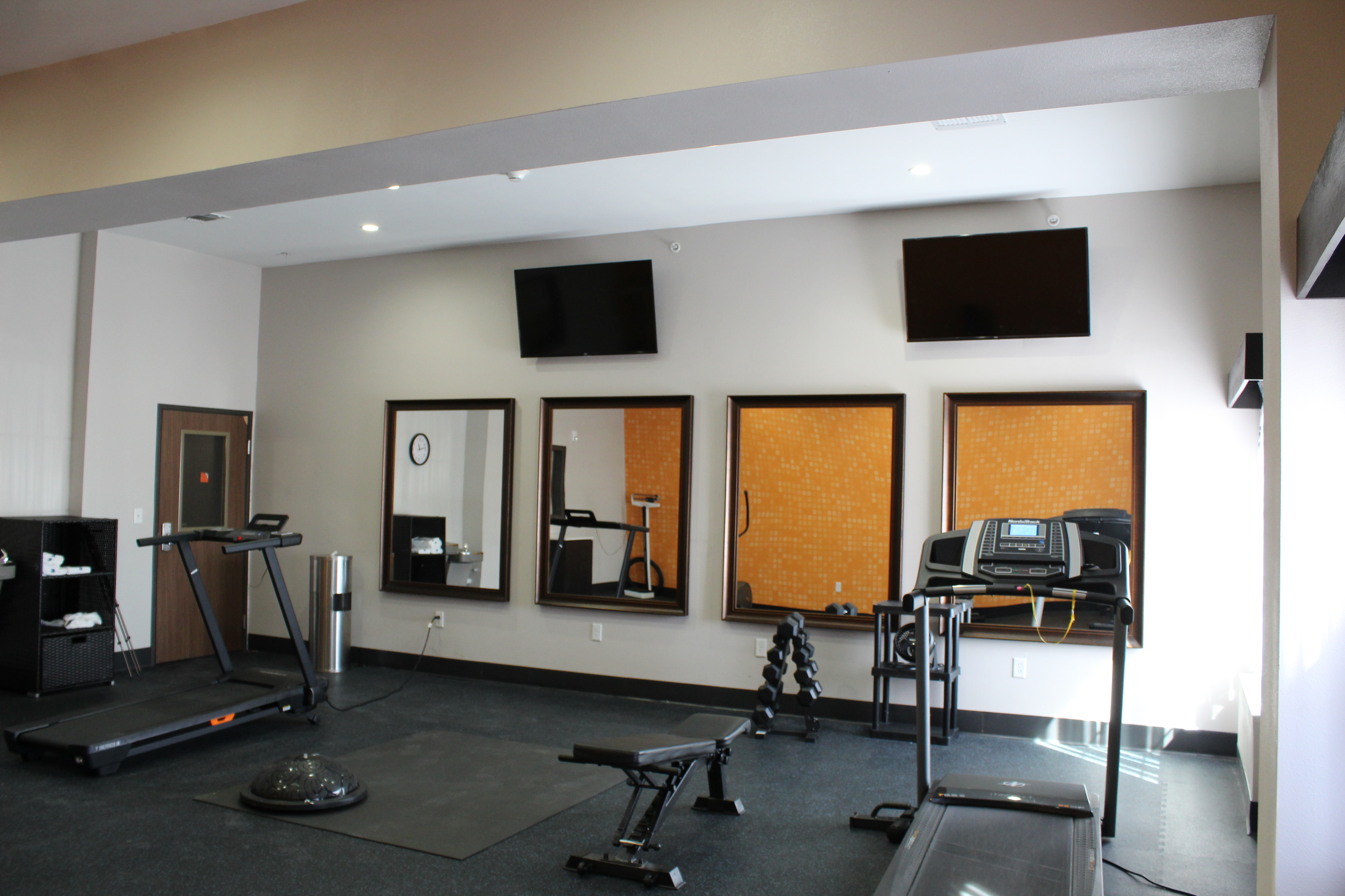 Fitness room at La Quinta Inn & Suites by Wyndham Schertz in Schertz, Texas
