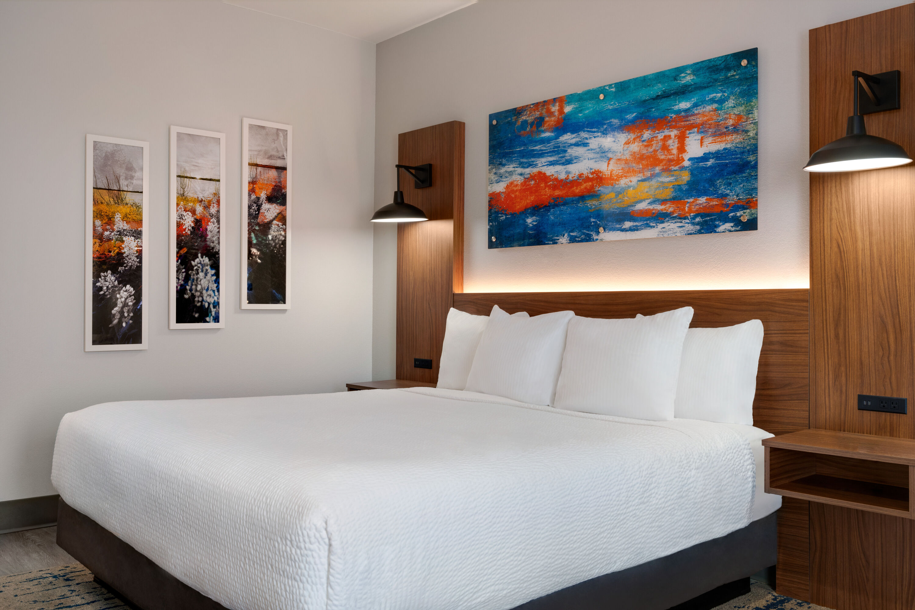 Guest room at the La Quinta Inn & Suites by Wyndham Stephenville in Stephenville, Texas