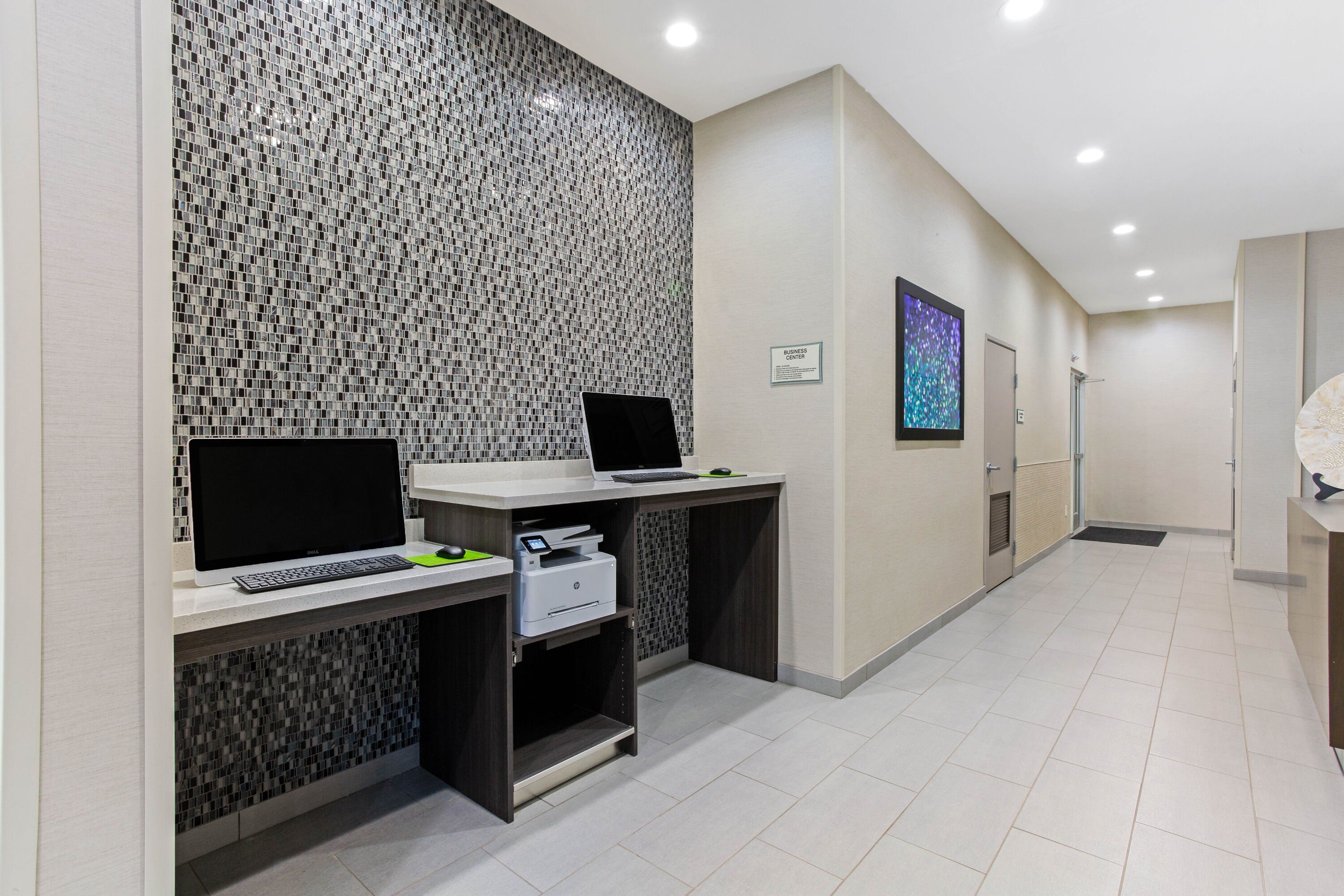 La Quinta Inn & Suites by Wyndham Sweetwater East | Sweetwater, TX Hotels
