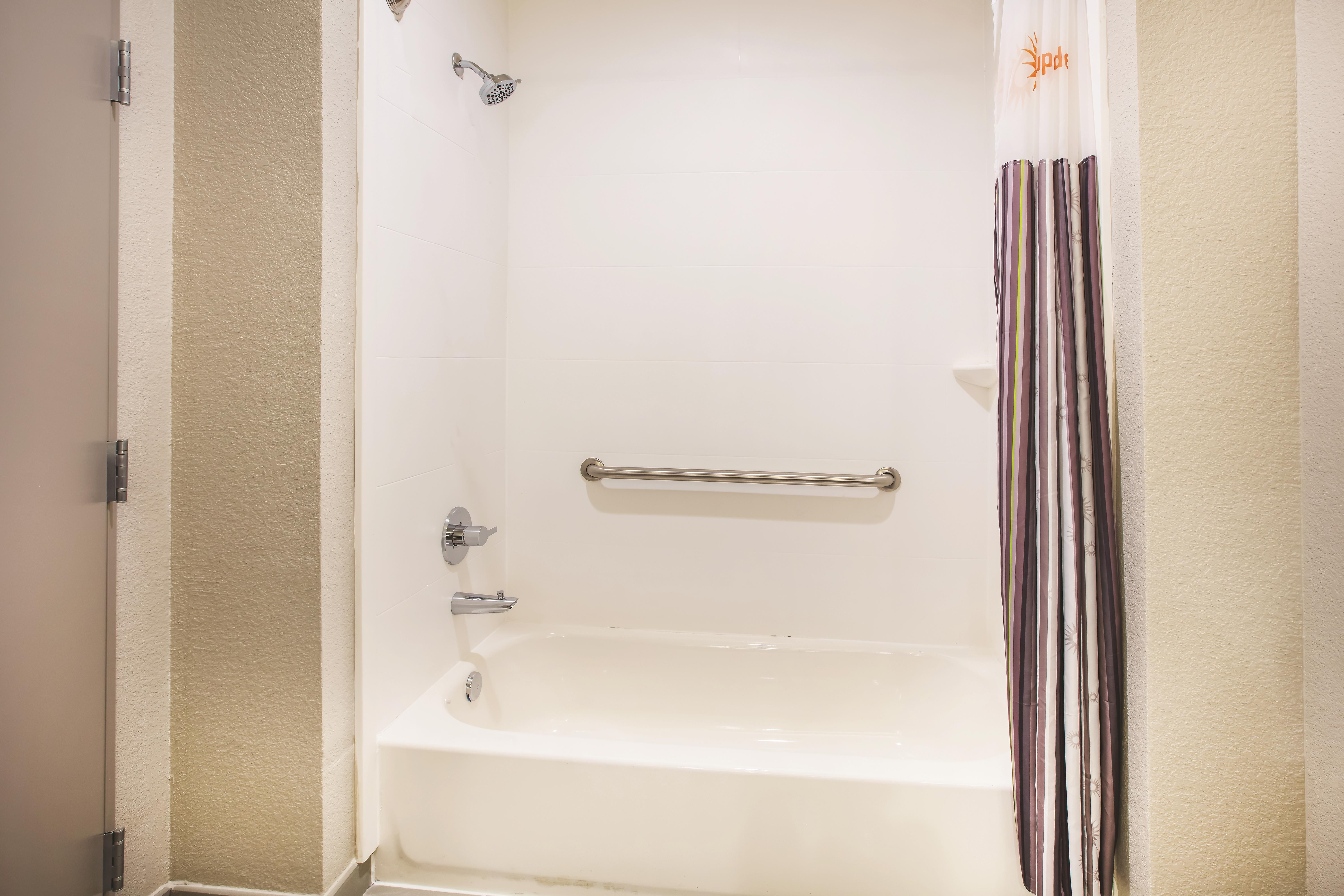 Guest room at the La Quinta Inn & Suites by Wyndham Dallas Plano - The Colony in The Colony, Texas