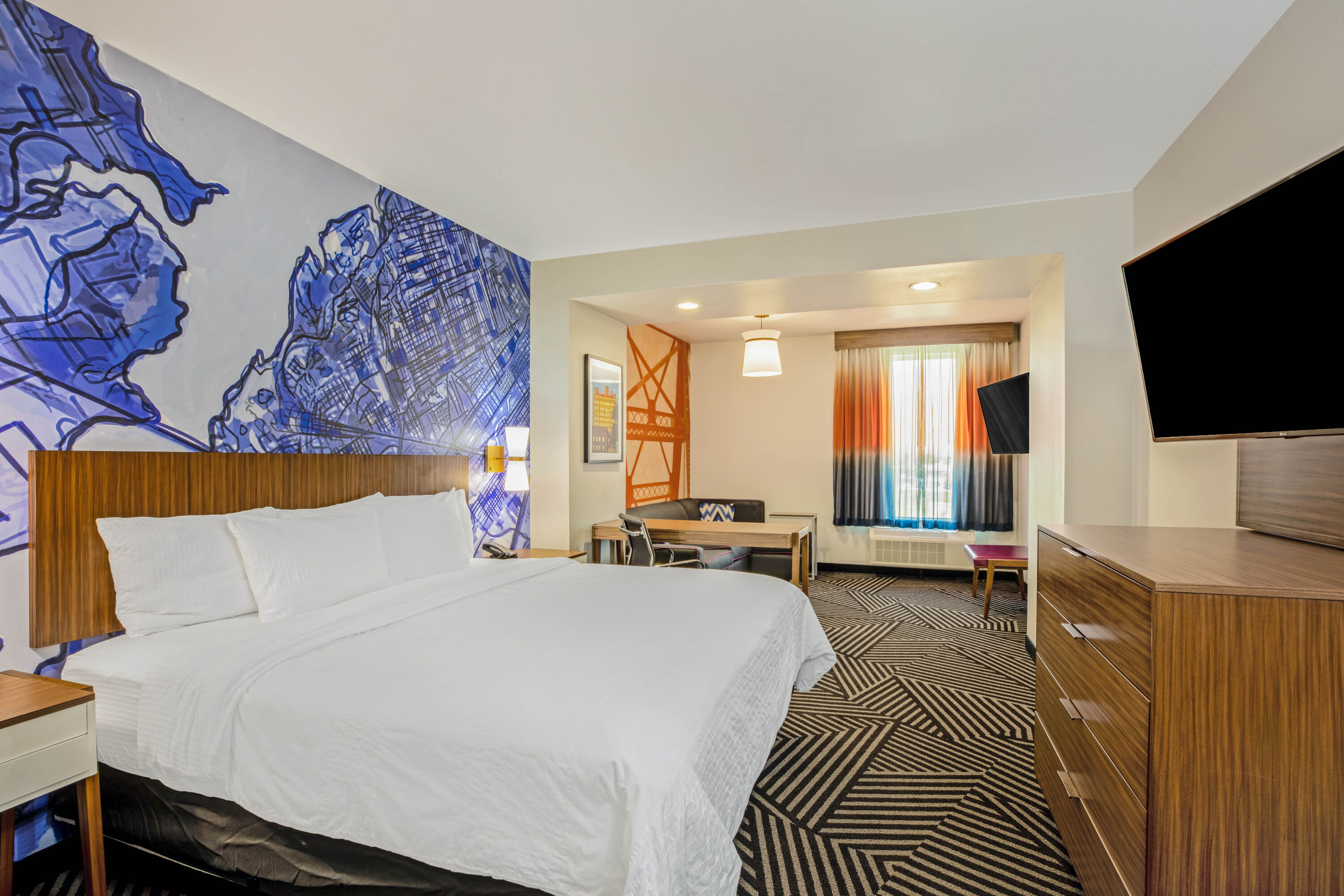 La Quinta Inn and Suites by Wyndham Waco Downtown Baylor Waco, TX Hotels