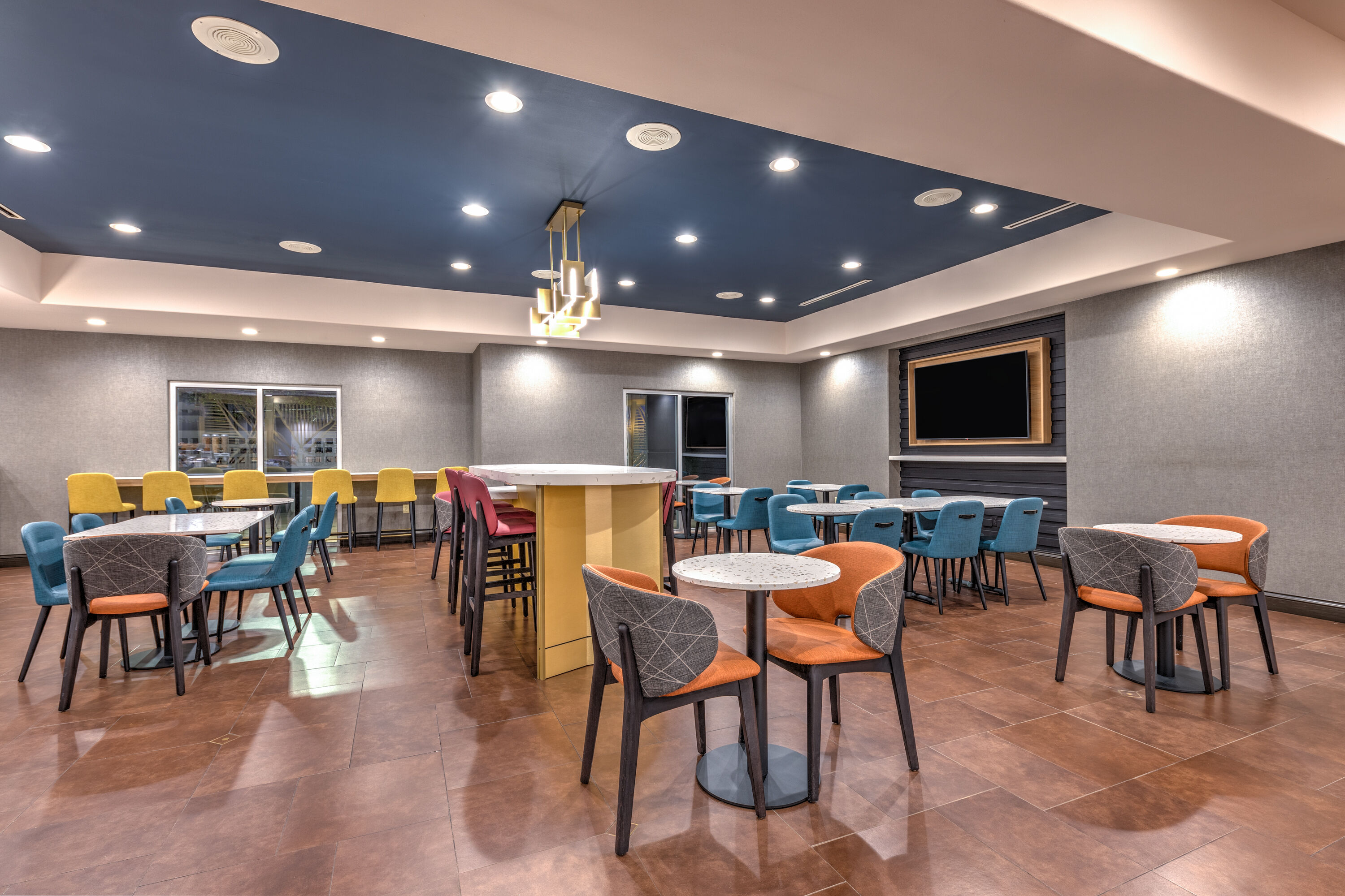 Free breakfast at La Quinta Inn & Suites by Wyndham Woodway - Waco South in Woodway, Texas
