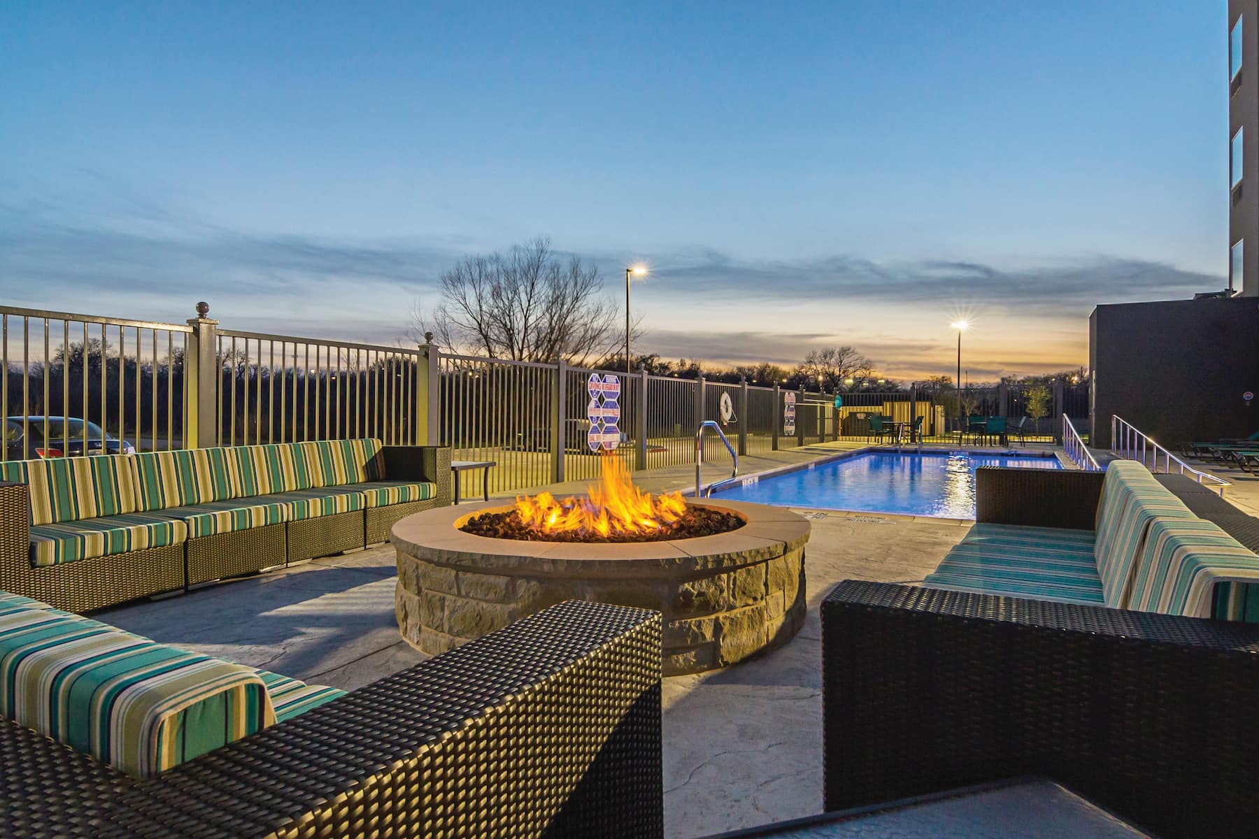 Toyota Of Rockwall >> La Quinta Inn & Suites by Wyndham Dallas - Wylie | Wylie, TX Hotels Toyota Of Rockwall >> La Quinta Inn & Suites by Wyndham Dallas - Wylie | Wylie, TX Hotels