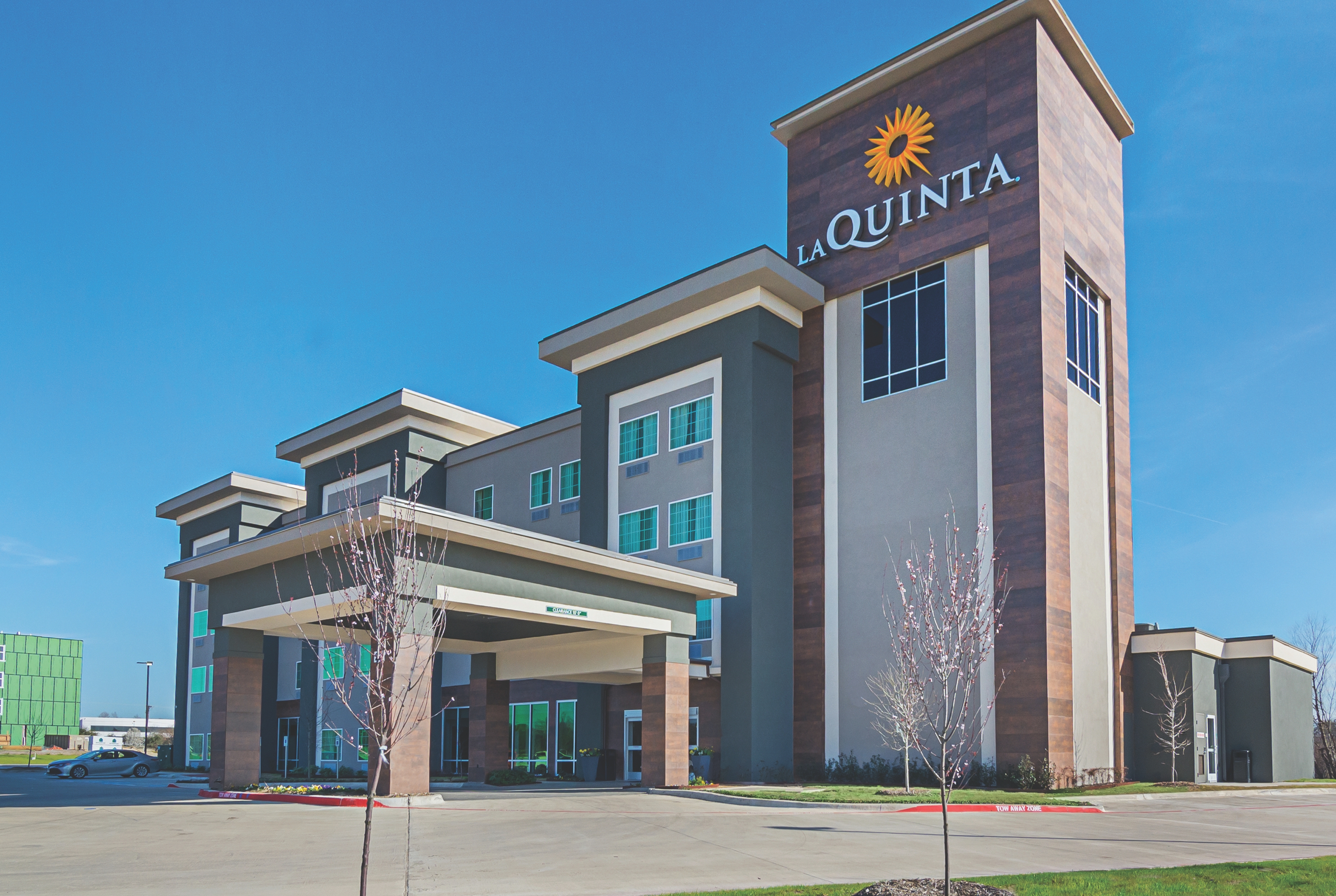 Exterior of La Quinta Inn & Suites by Wyndham Dallas - Wylie hotel in Wylie, Texas
