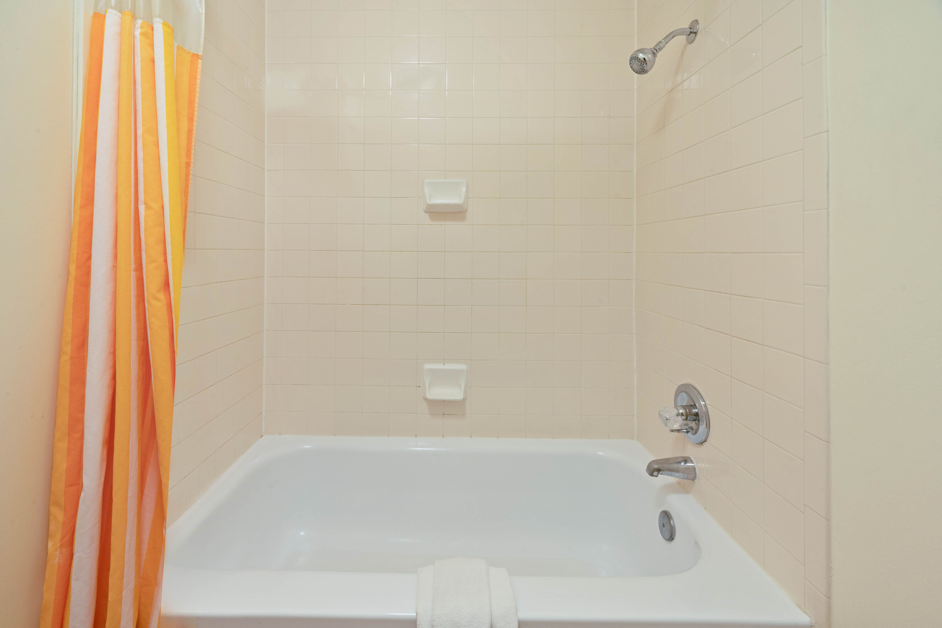 Guest room bath at the La Quinta Inn & Suites by Wyndham Salt Lake City - Layton in Layton, Utah