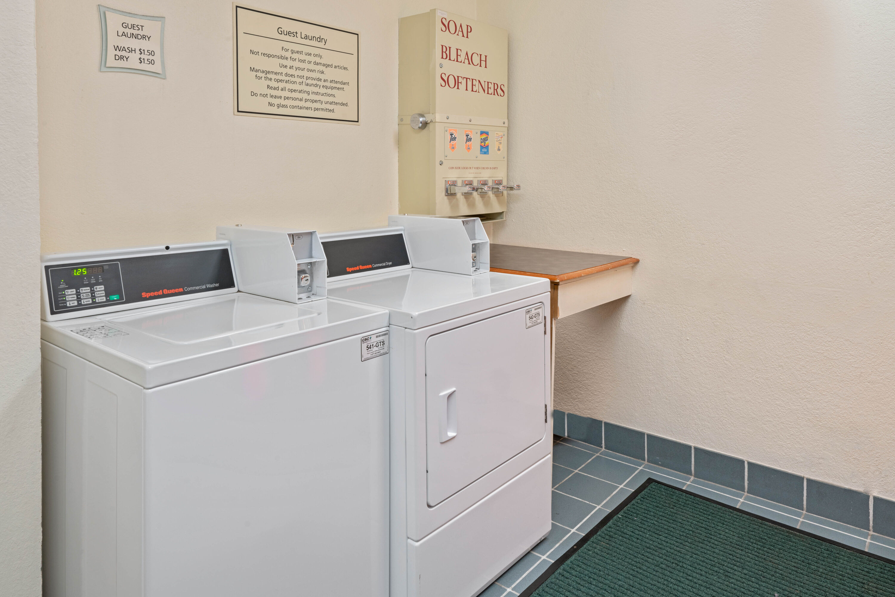 Laundry facilities at La Quinta Inn & Suites by Wyndham Salt Lake City - Layton in Layton, Utah