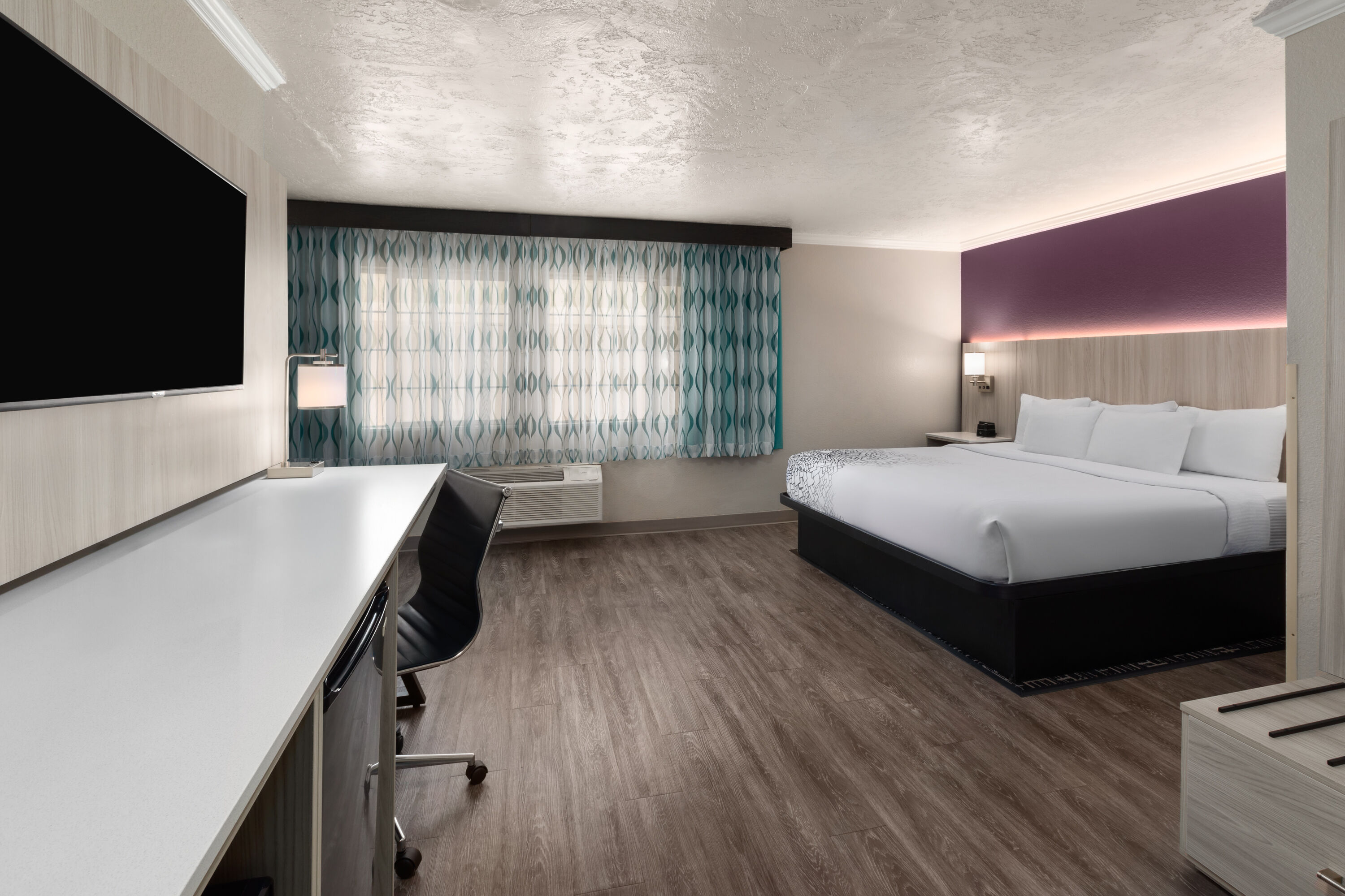 Guest room at the La Quinta Inn & Suites by Wyndham North Orem in Orem, Utah