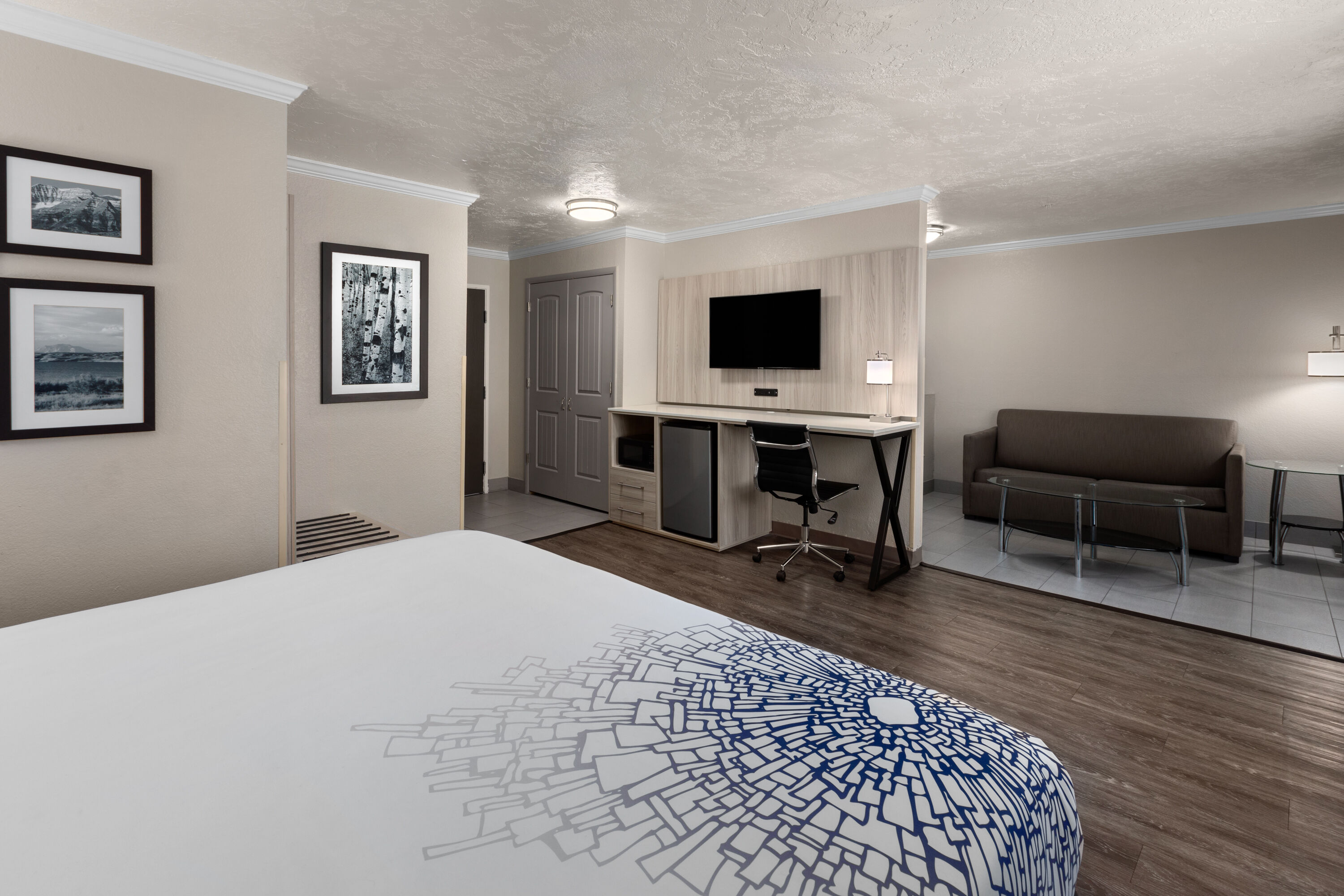 Guest room at the La Quinta Inn & Suites by Wyndham North Orem in Orem, Utah