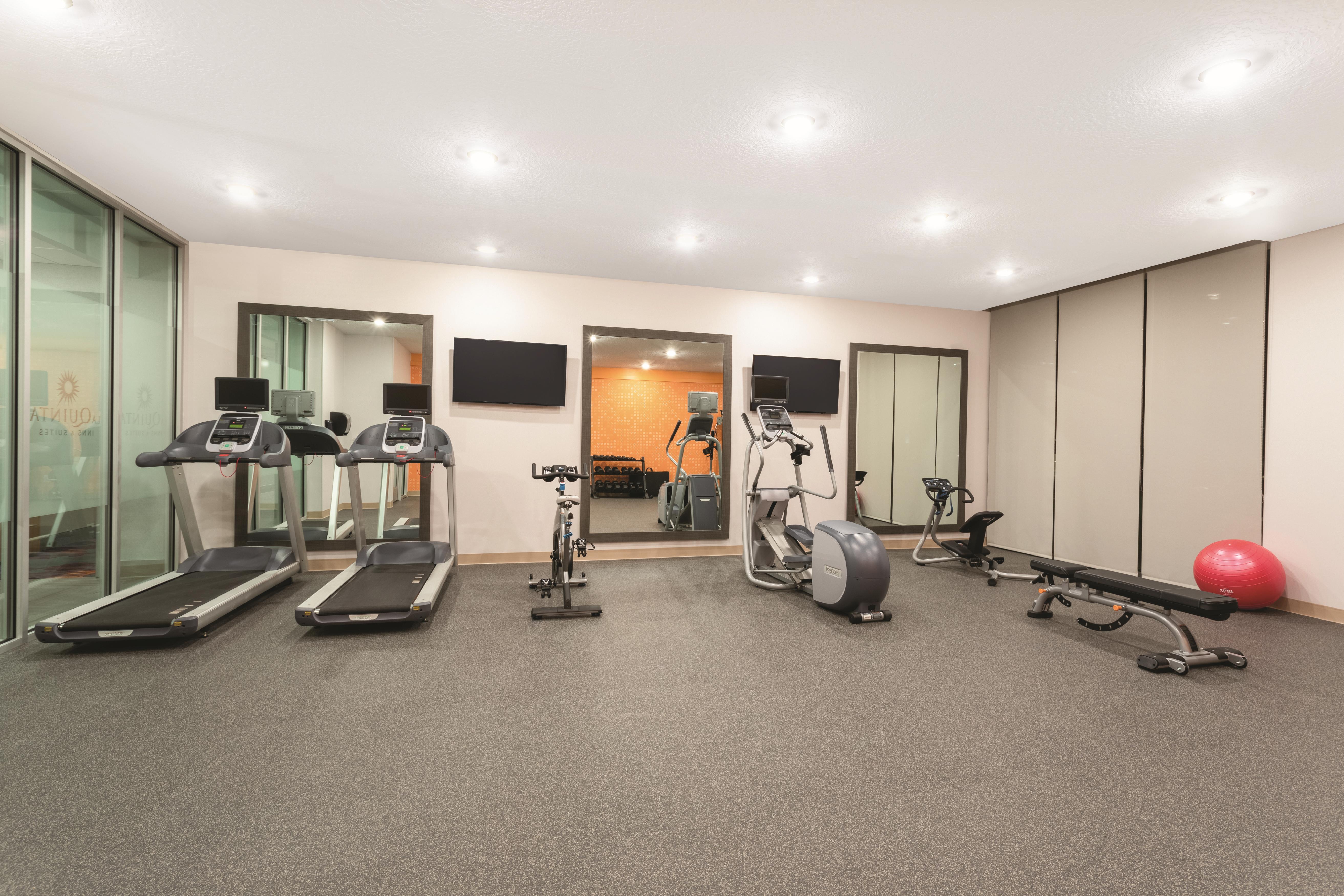 Fitness room at La Quinta Inn & Suites by Wyndham South Jordan in South Jordan, Utah