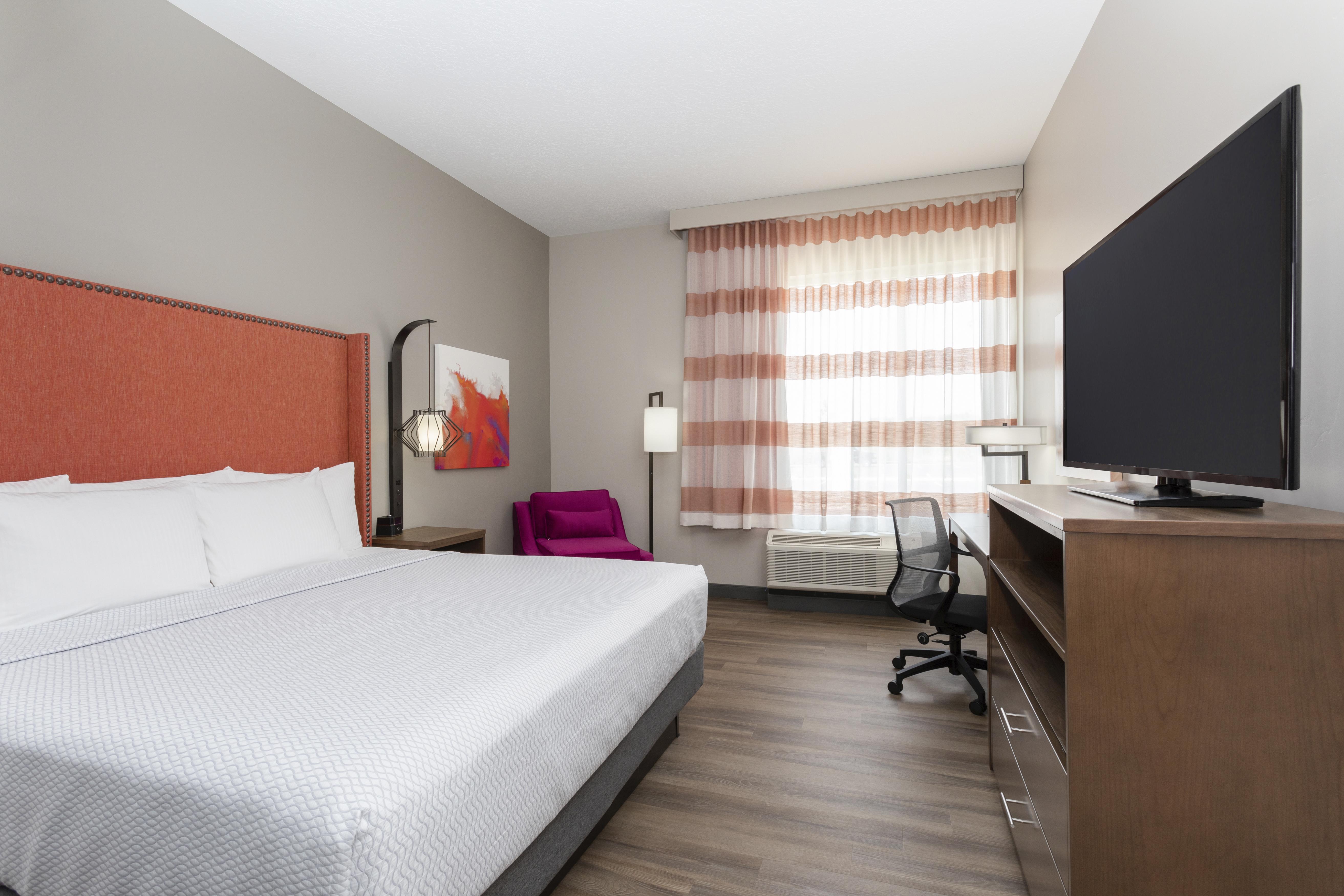 Guest room at the La Quinta Inn & Suites by Wyndham South Jordan in South Jordan, Utah