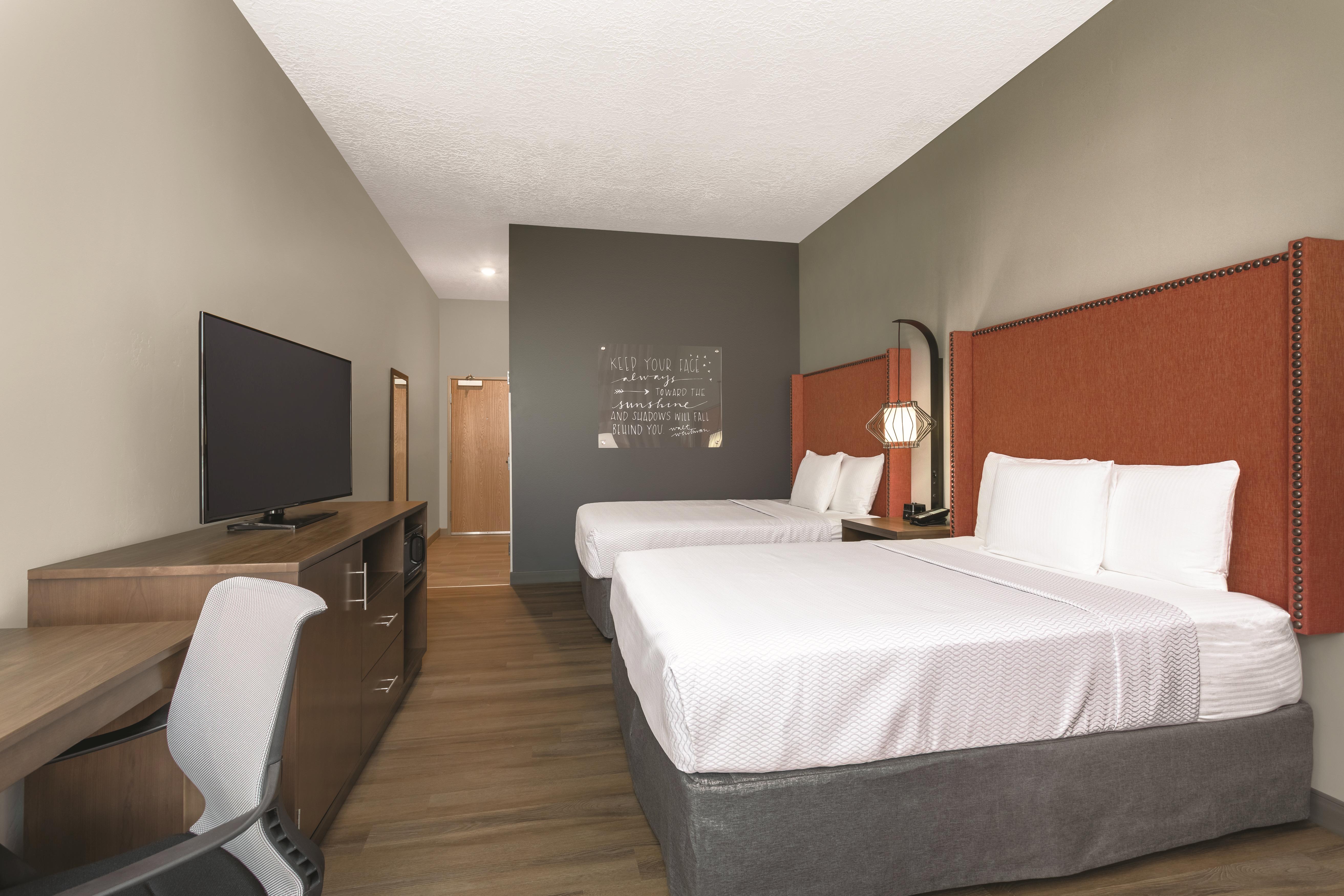 Guest room at the La Quinta Inn & Suites by Wyndham South Jordan in South Jordan, Utah