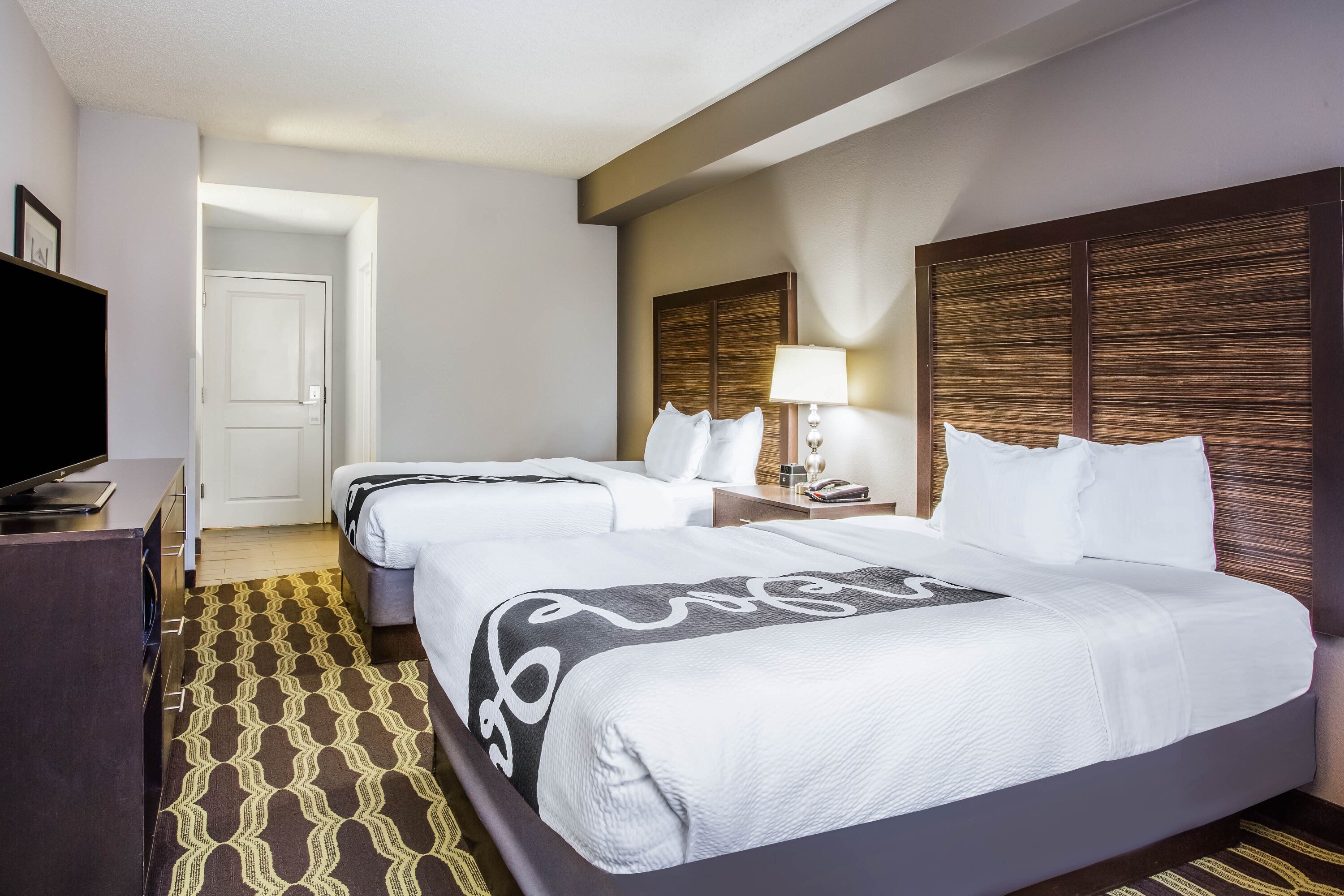 Guest room at the La Quinta Inn & Suites by Wyndham Lynchburg at Liberty Univ. in Lynchburg, Virginia