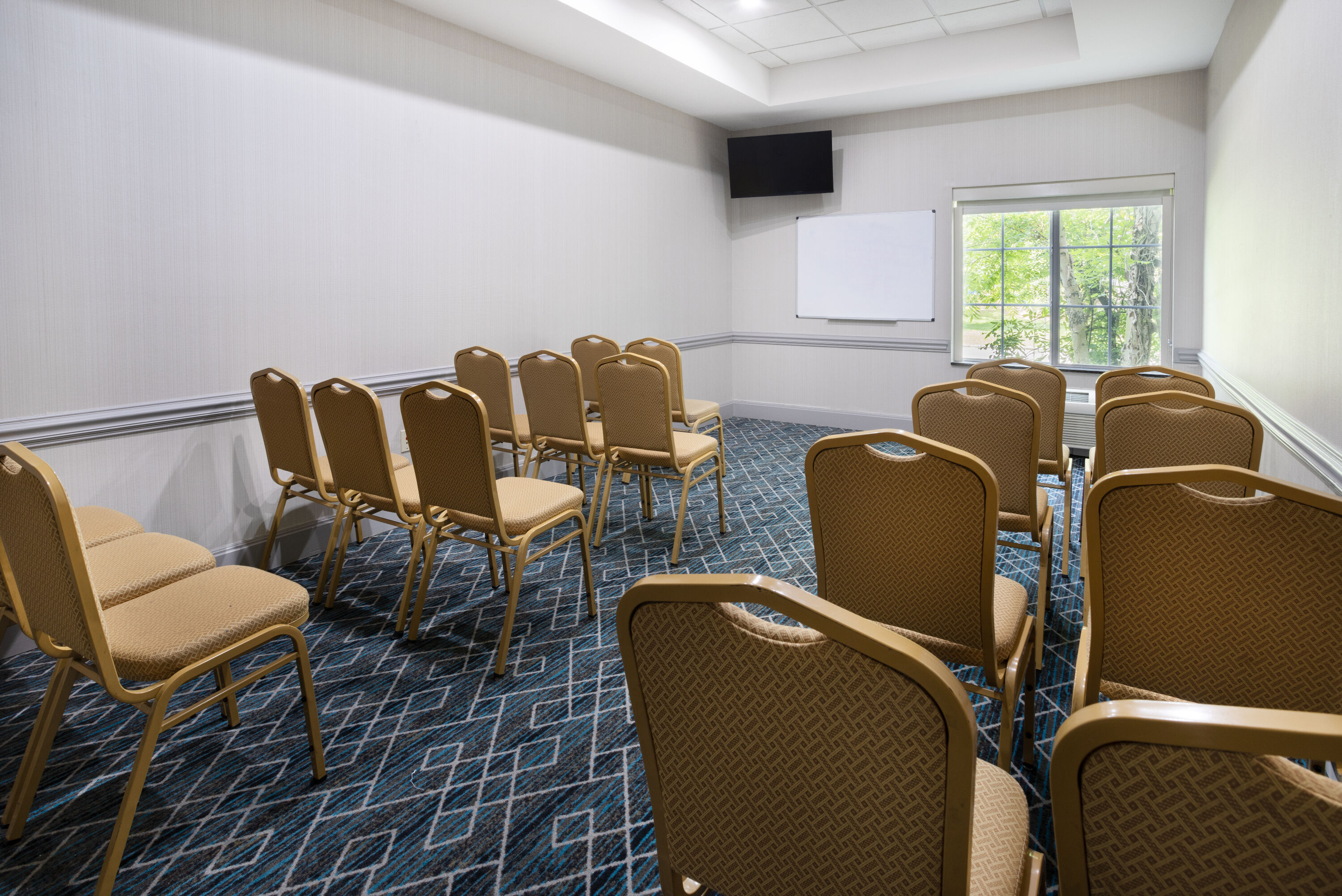 Board room at La Quinta Inn & Suites by Wyndham Norfolk in Norfolk, Virginia