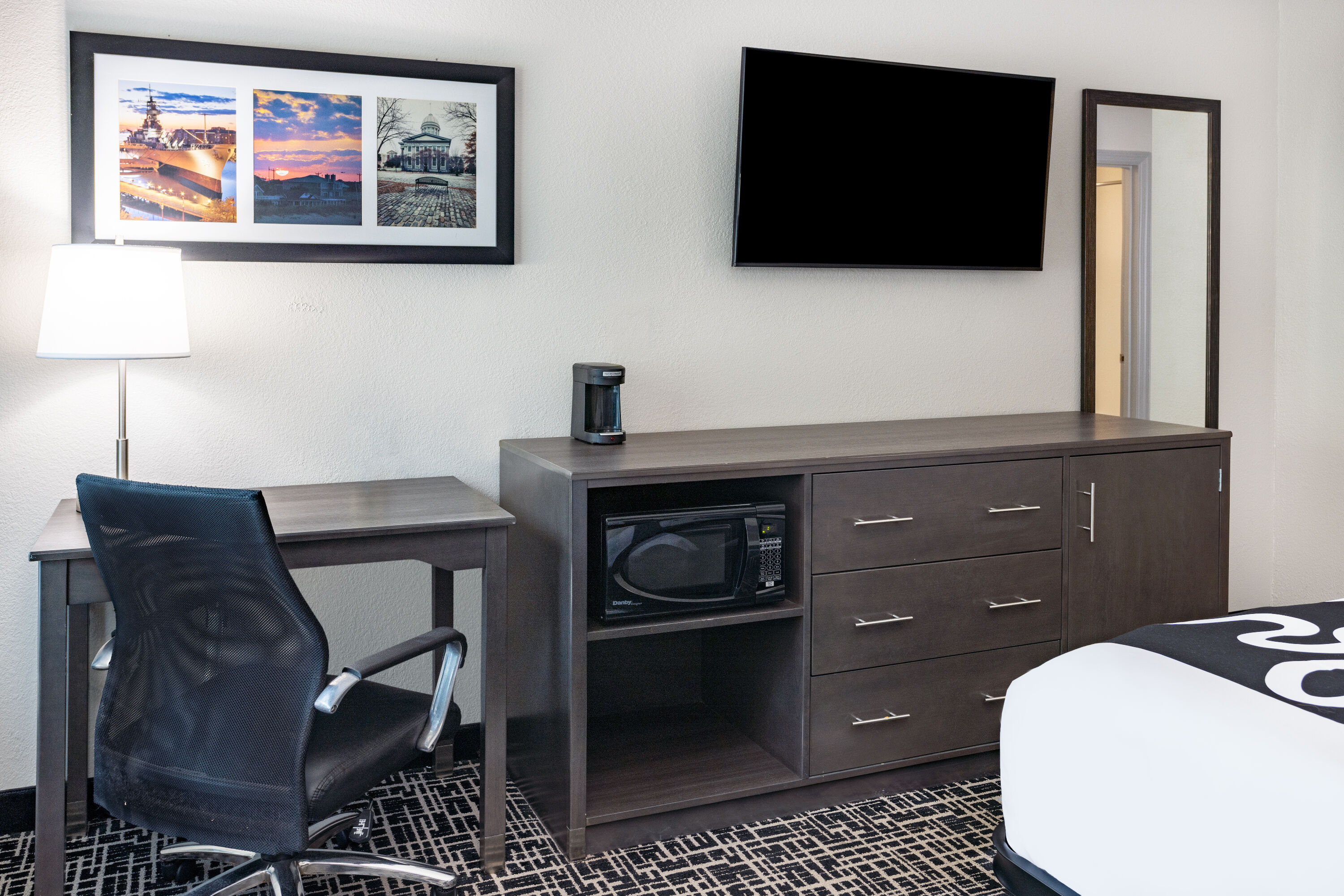 Guest room at the La Quinta Inn & Suites by Wyndham Norfolk in Norfolk, Virginia
