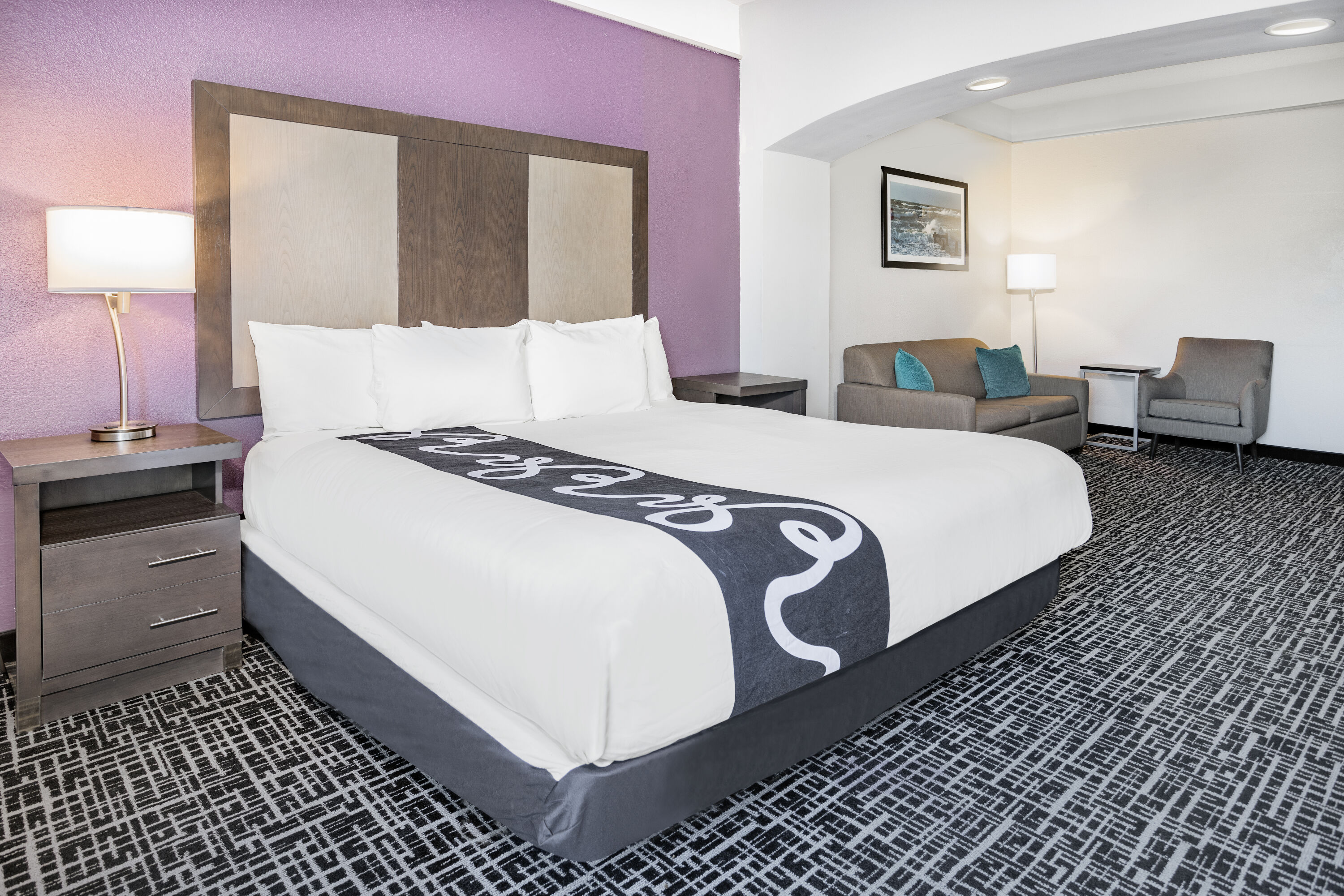 La Quinta Inn & Suites by Wyndham Norfolk suite in Norfolk, Virginia