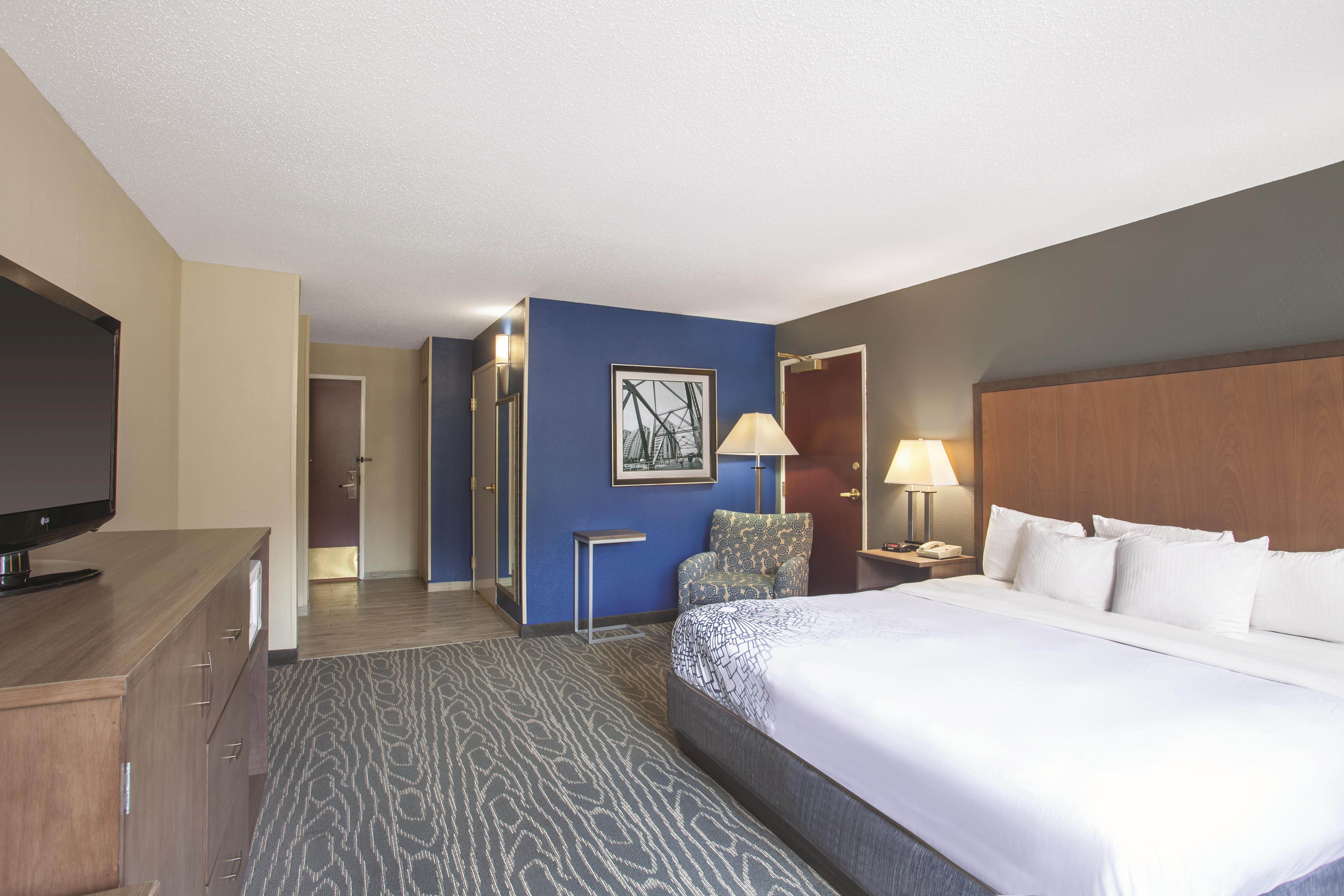 La Quinta Inn by Wyndham Richmond South Richmond, VA Hotels