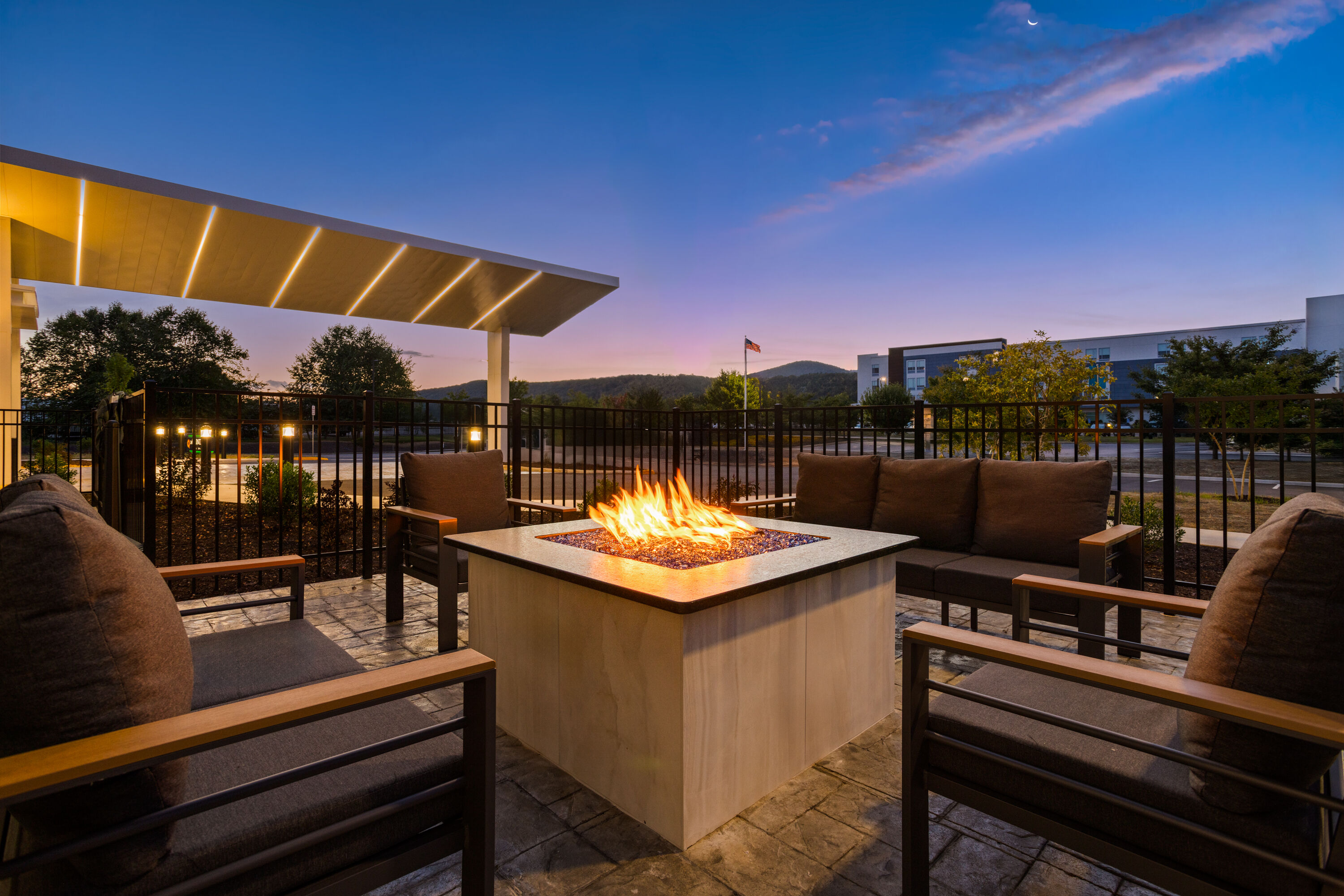 Firepit at La Quinta Inn & Suites by Wyndham Roanoke Hollins/I-81 in Roanoke, Virginia