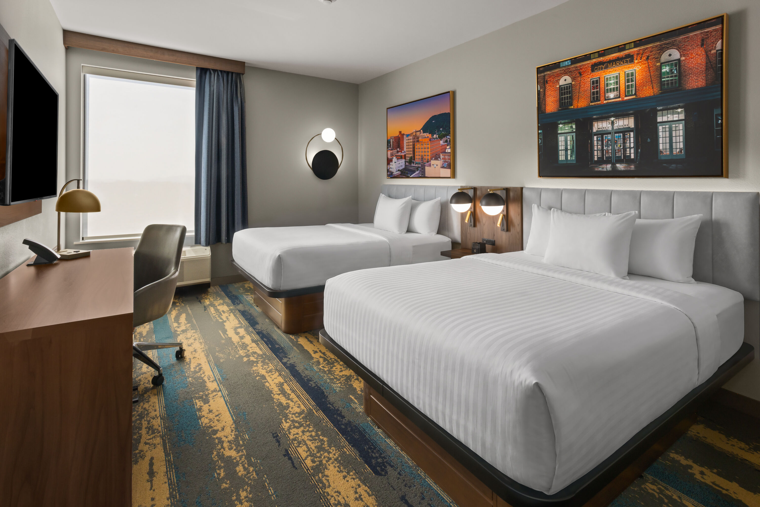 Guest room at the La Quinta Inn & Suites by Wyndham Roanoke Hollins/I-81 in Roanoke, Virginia